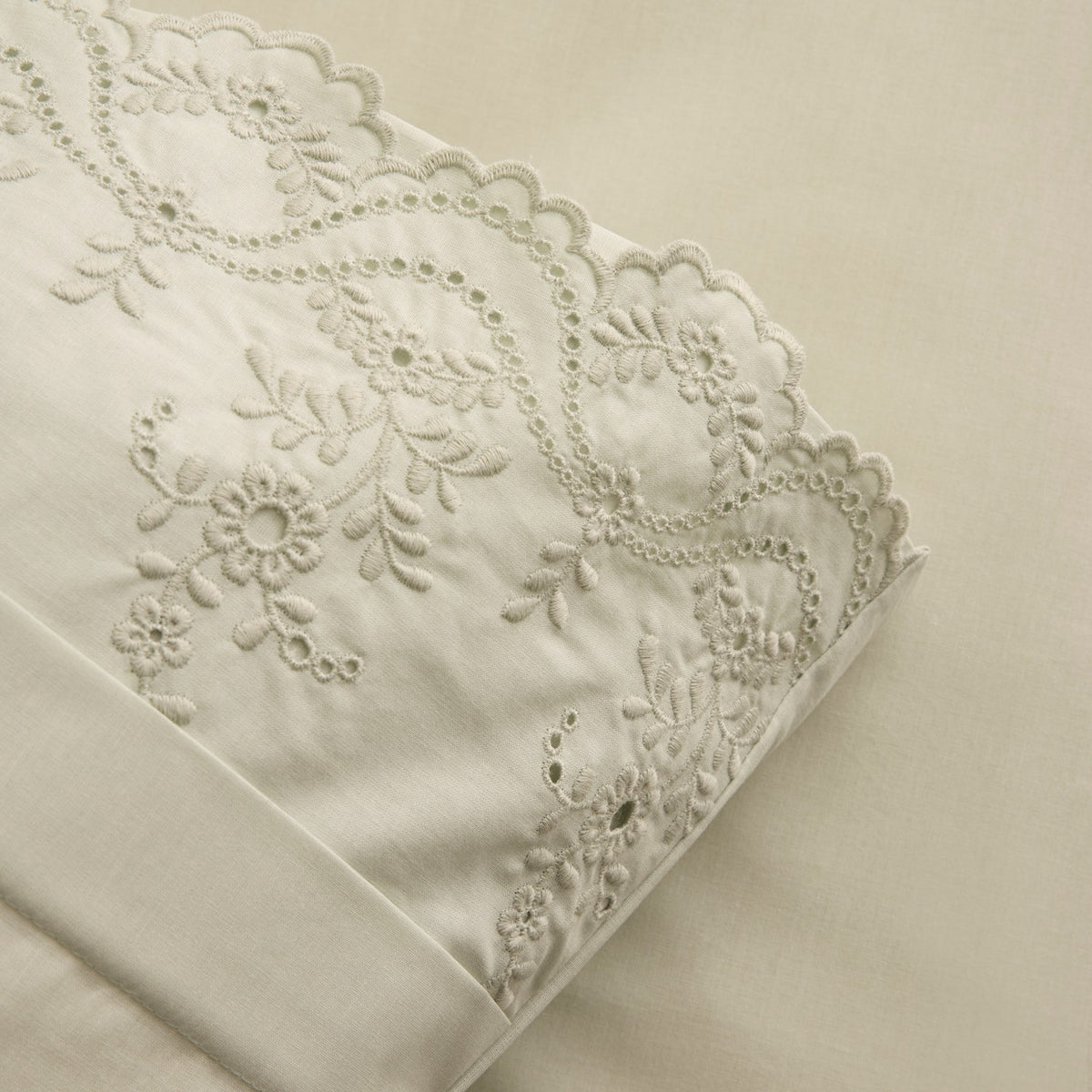 Karaca Home Avellina Embroidered Double Duvet Cover Set Sage Green - MALLTURK