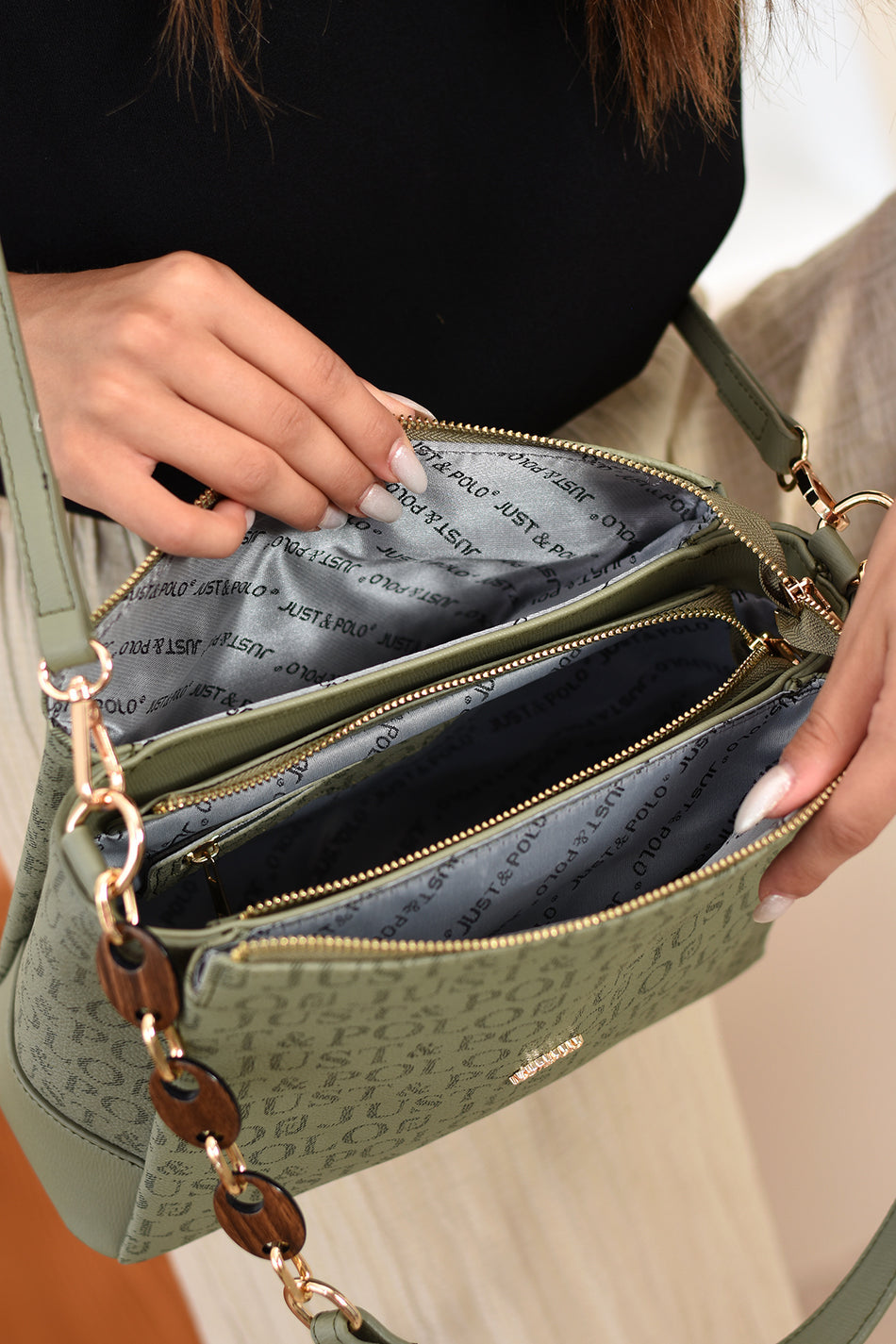 Just Polo Women's Handbag and Shoulder Bag with Non-Tarnishing Metal and Bone Strap 2082 - MALLTURK
