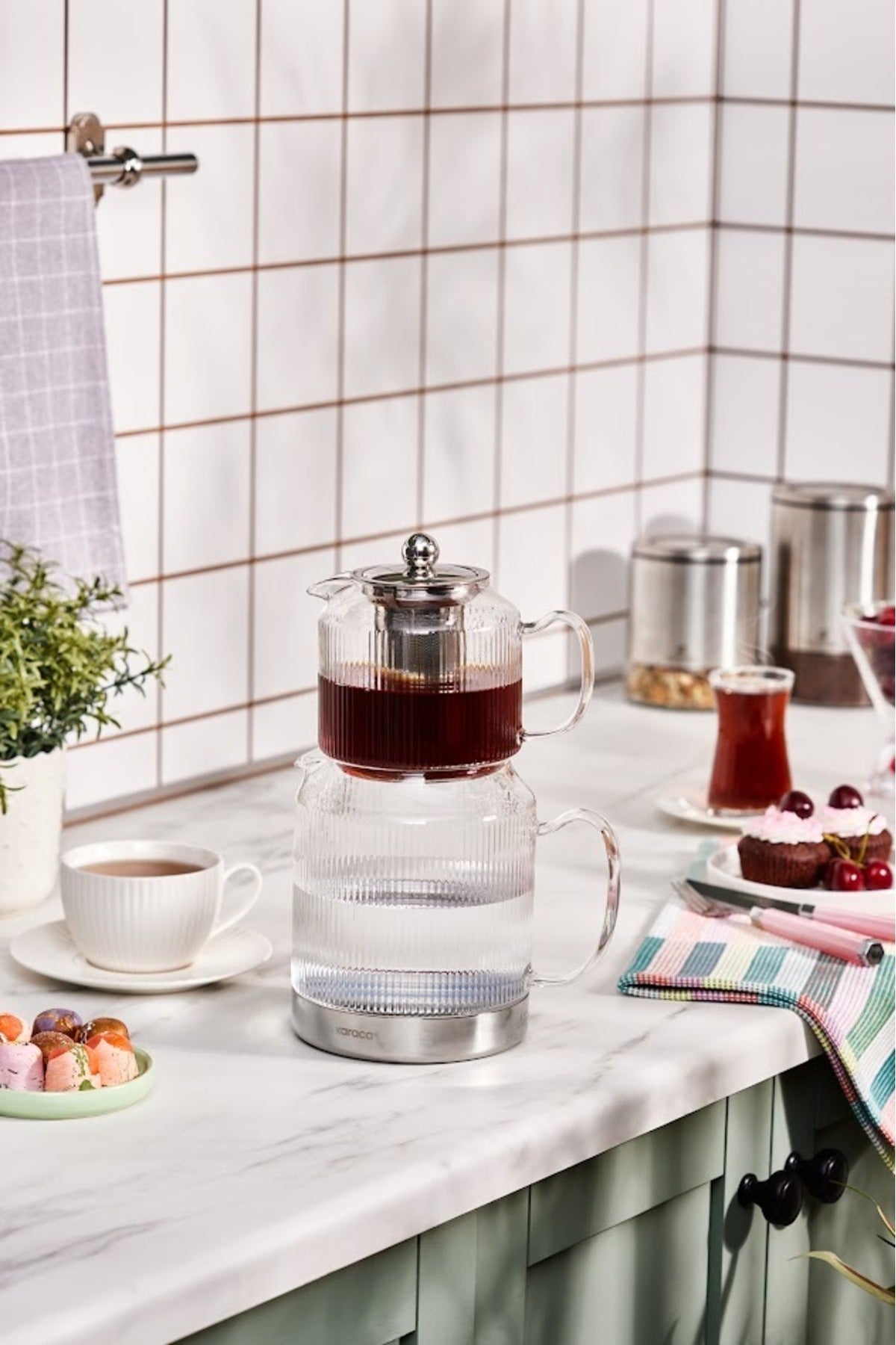 Karaca Kelly induction Base Borosilicate Glass Midi Teapot - MALLTURK