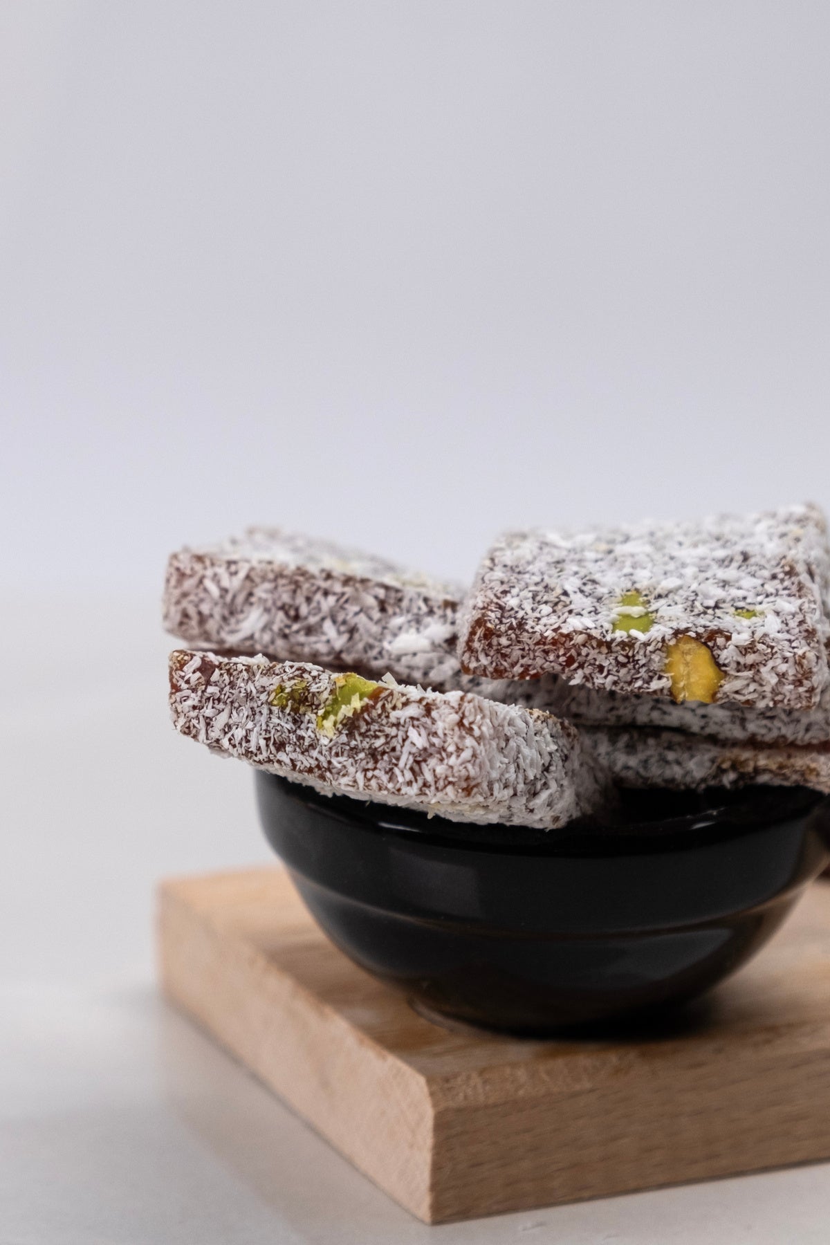 Leblebi Carsisi Pistachio Carrot Confection 150 g - MALLTURK