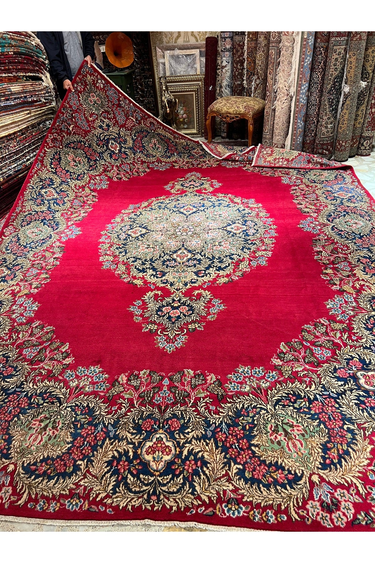RD RAMAZAN DAG Hand Rug Art Hand-Woven Iranian Kirman Rug Magnificent Bir Eserdir Size 405x300 - MALLTURK