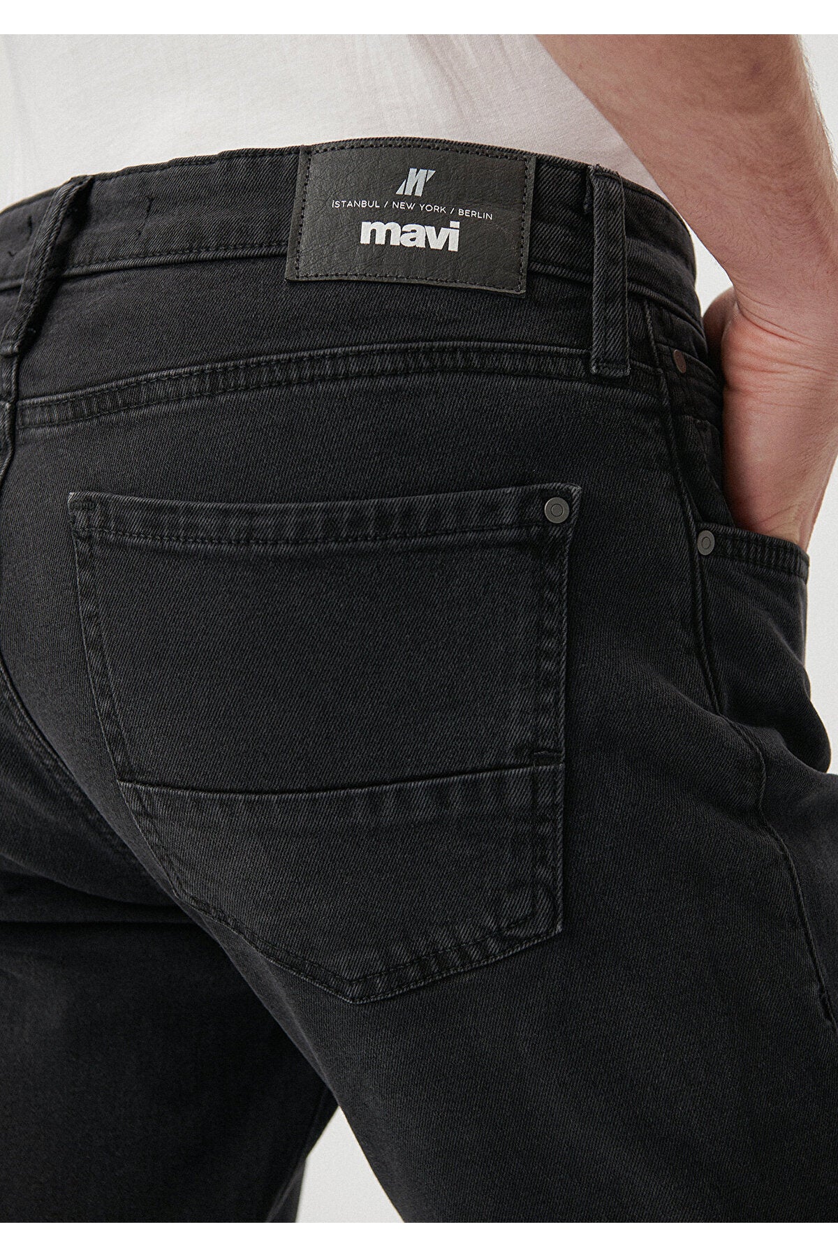 Mavi Milan Street Anthracite Smoke Jeans 0081082175 - MALLTURK