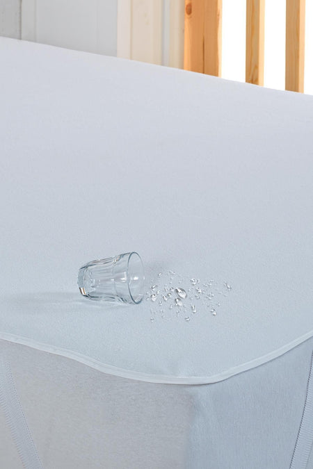 Varol Waterproof Mattress Protector - MALLTURK