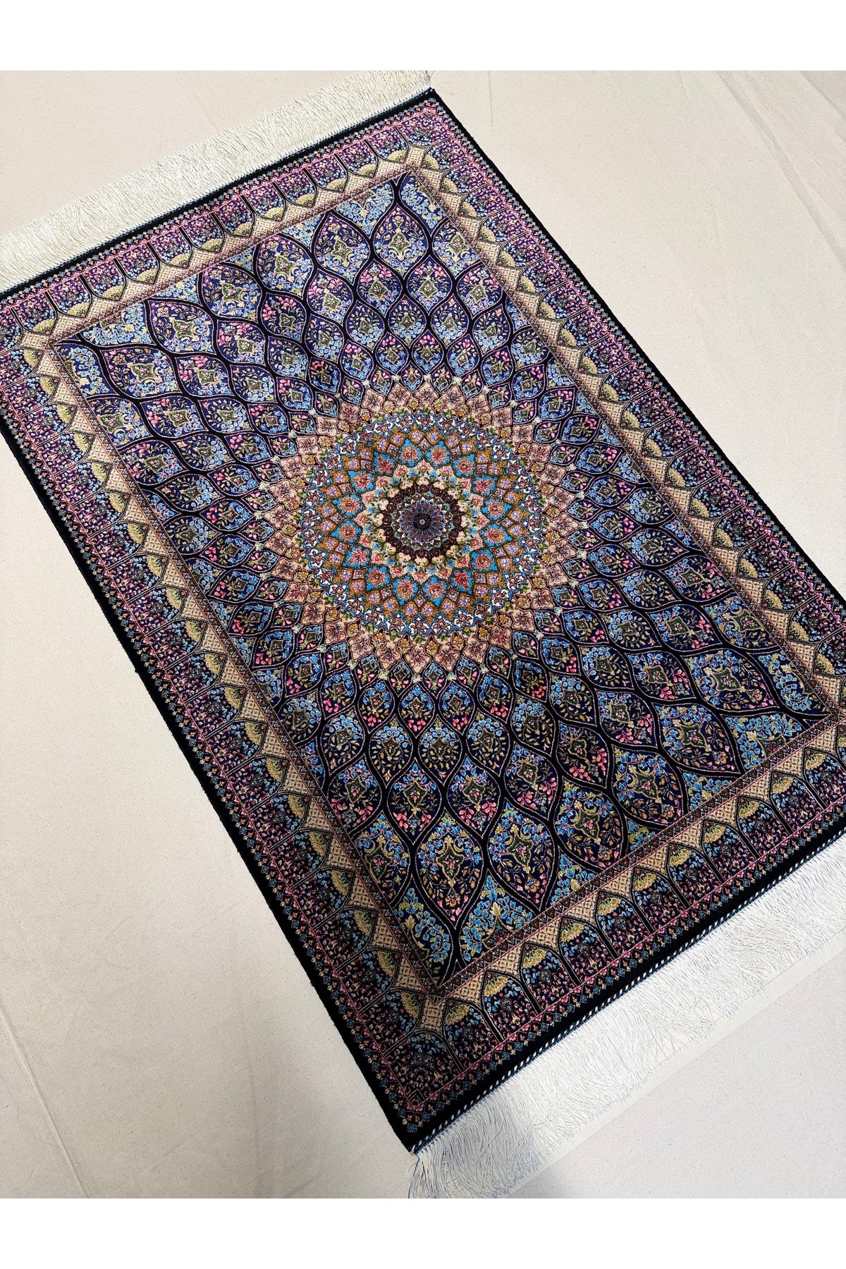 Afgan Rug Iranian Silk Fine Craftsmanship 1600 Reed Elegant Design - MALLTURK