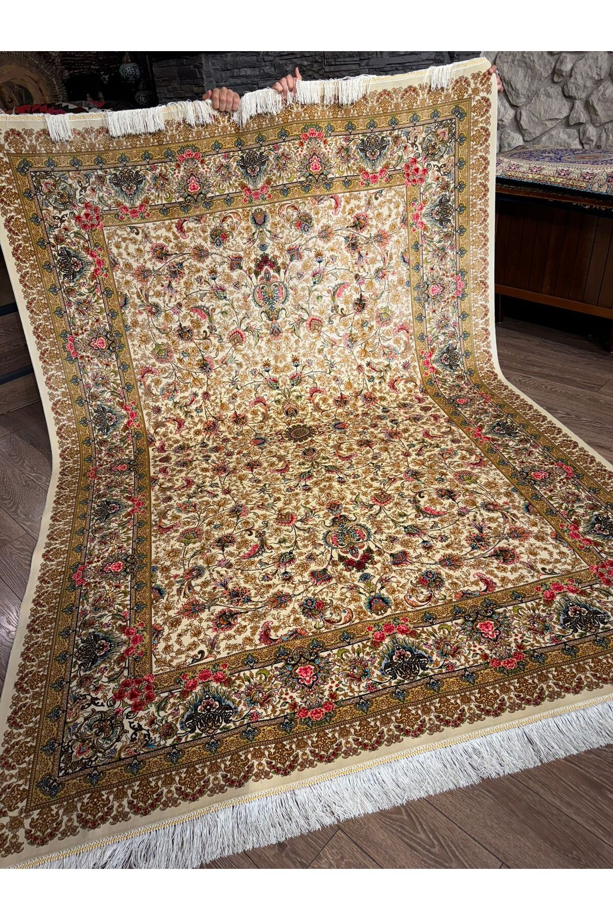 Rustikev Iranian Silk Rug - MALLTURK
