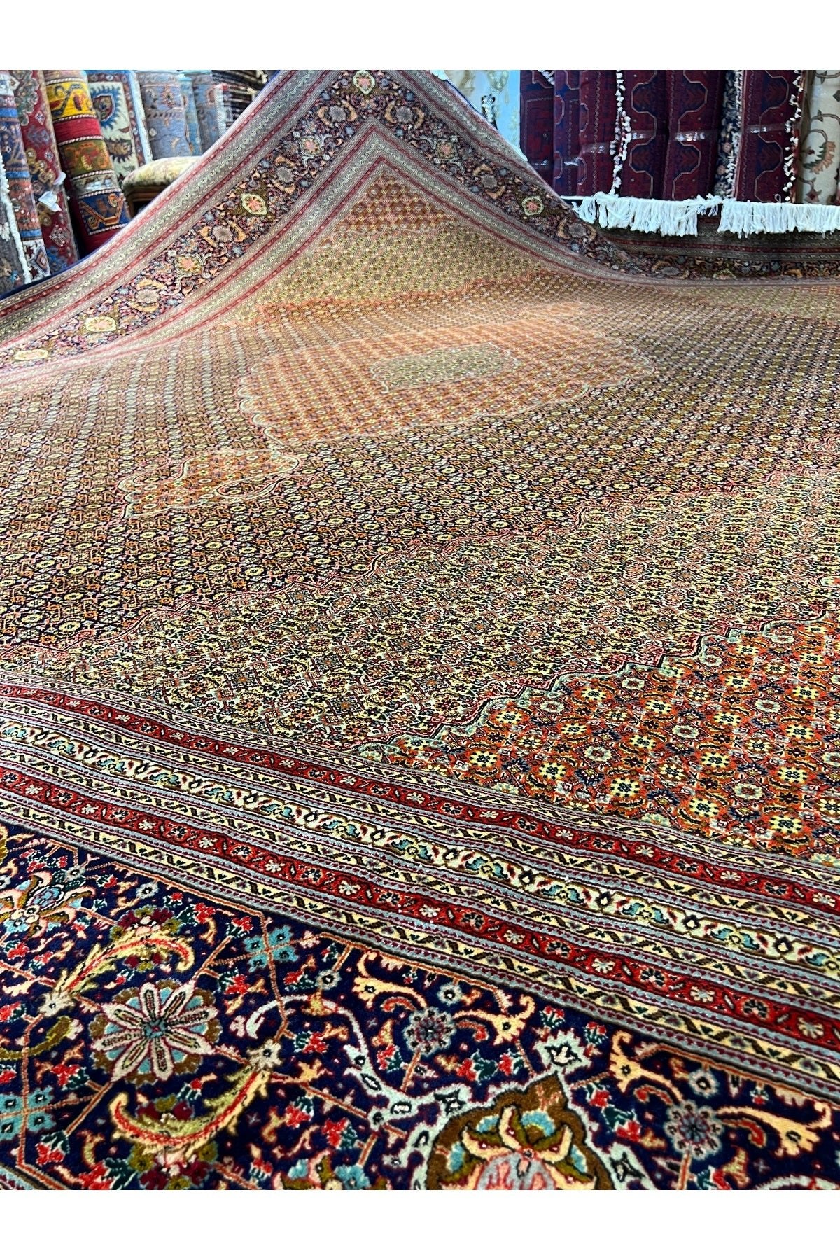 RD RAMAZAN DAG Hand Rug Art Hand-Woven Iranian Mahi Rug Wool Blend Premium Quality Size 400x300 - MALLTURK