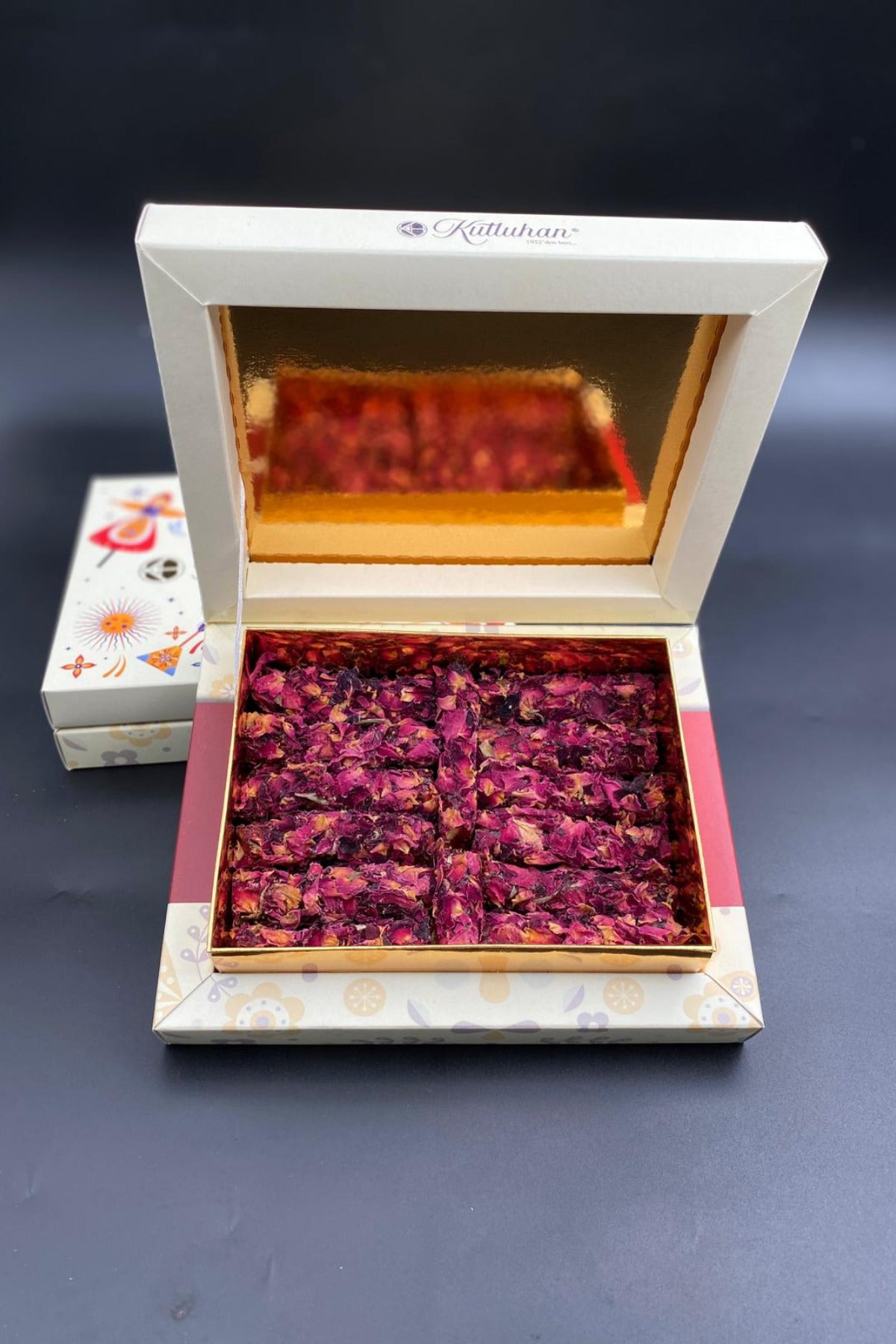 Kutluhan 500 g Rose Flavored Pomegranate Flavored parmak fitil Turkish Delight turkish delight Turkish Delight 500 g - MALLTURK