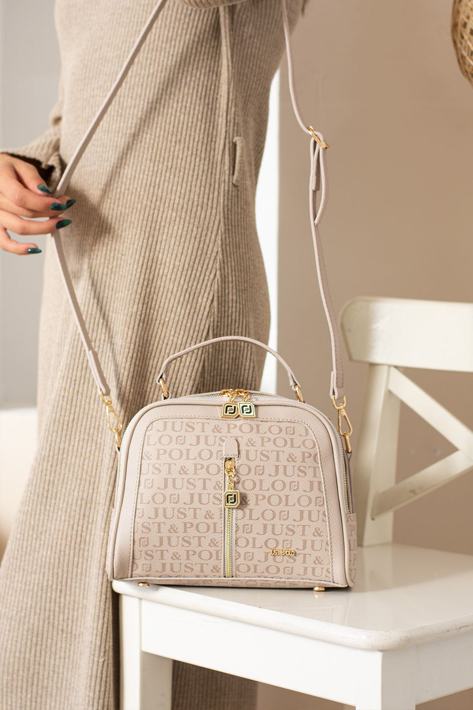 Just Polo Women's Hand and Shoulder Bag 2057 SIZE: 24X21 CM - MALLTURK