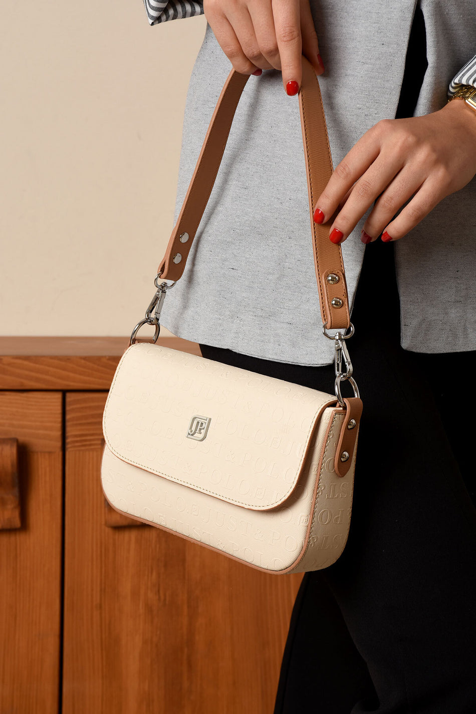 Just Polo Cream Women's Shoulder Bag 4090