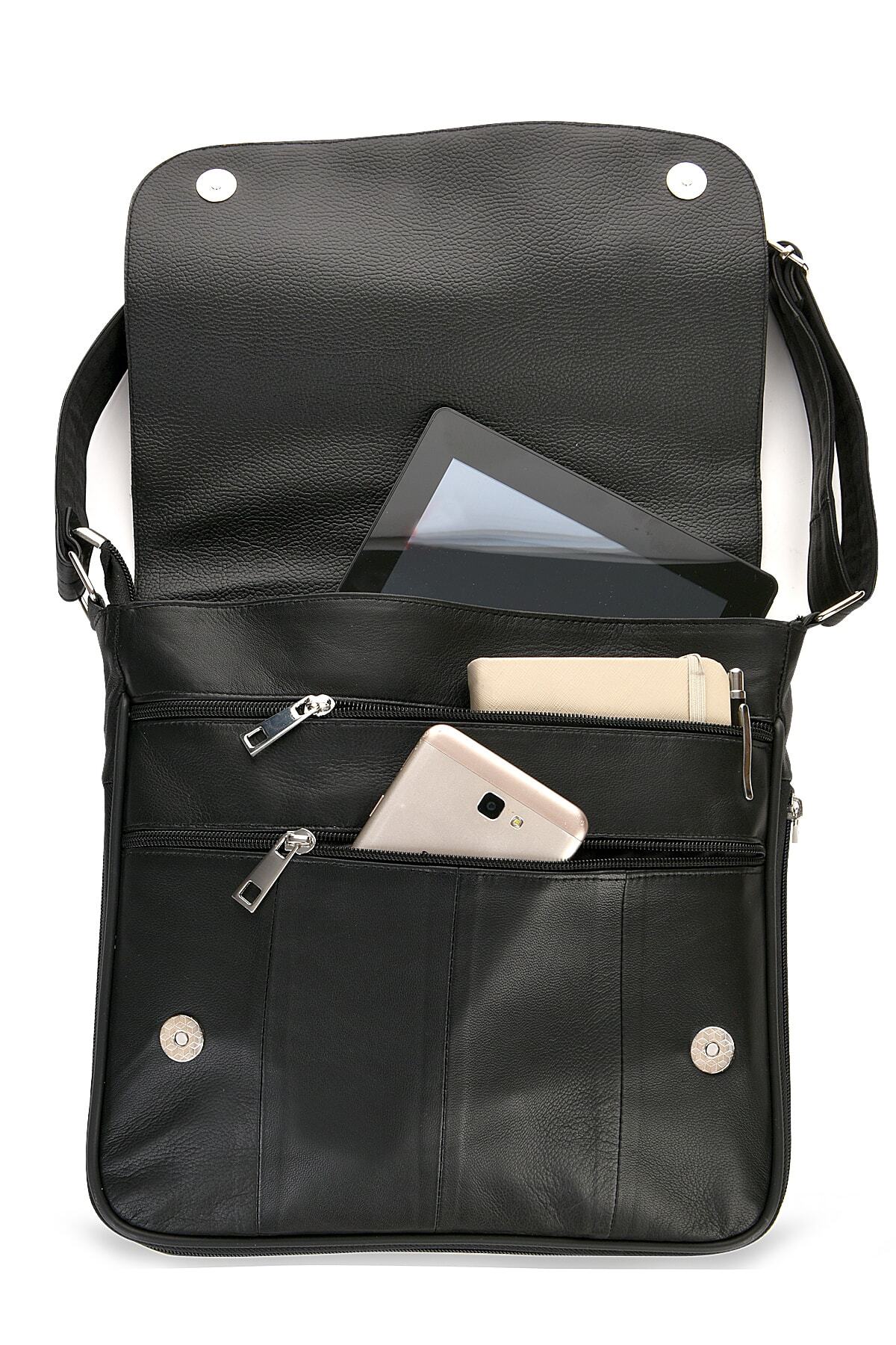 Fubileather Crossman Genuine Leather Gusseted Crossbody Messenger Bag