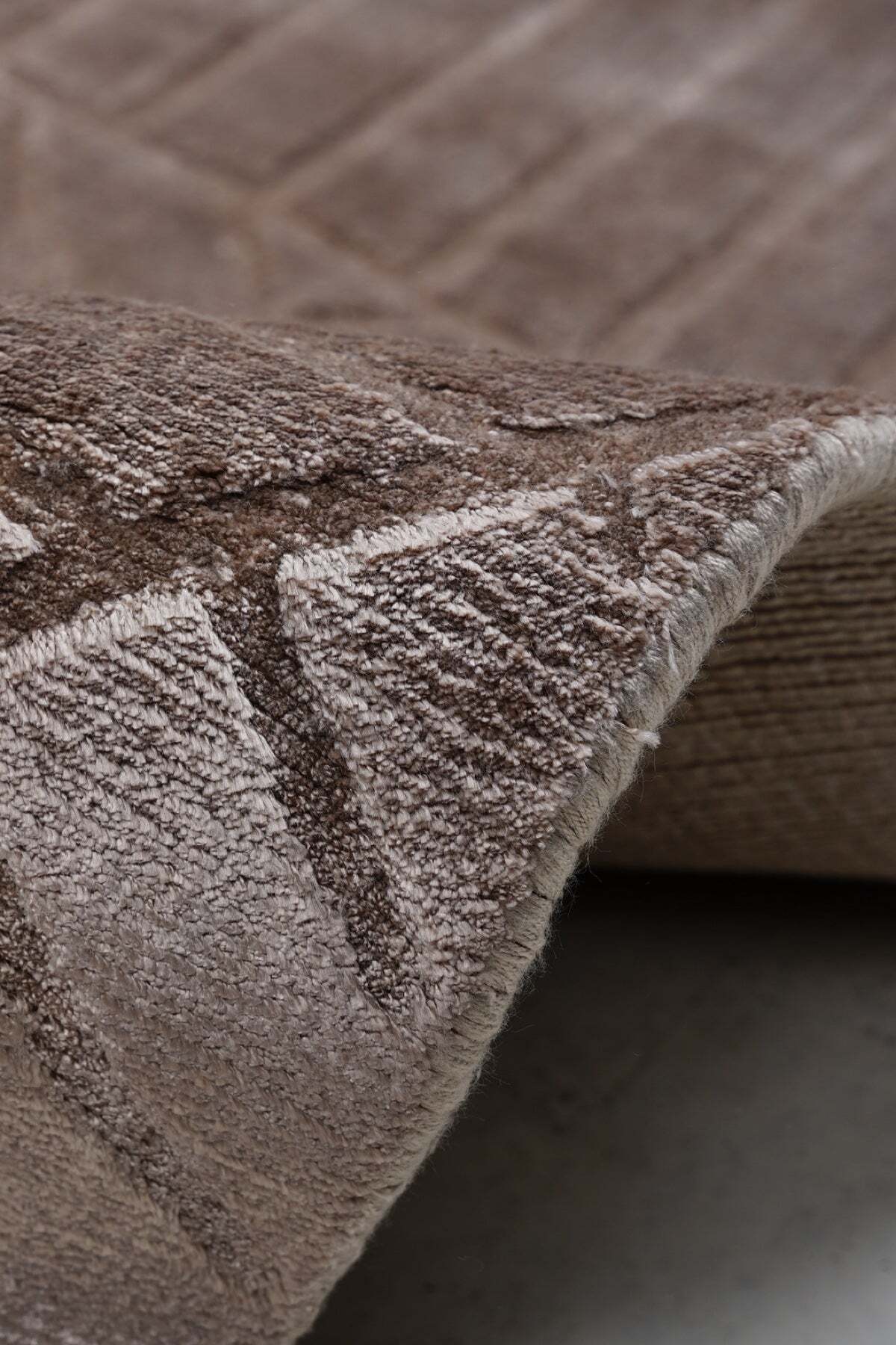 Naar Hali Mao KC 1861 Coffee Modern Handwoven Bamboo Living Room Rug - MALLTURK