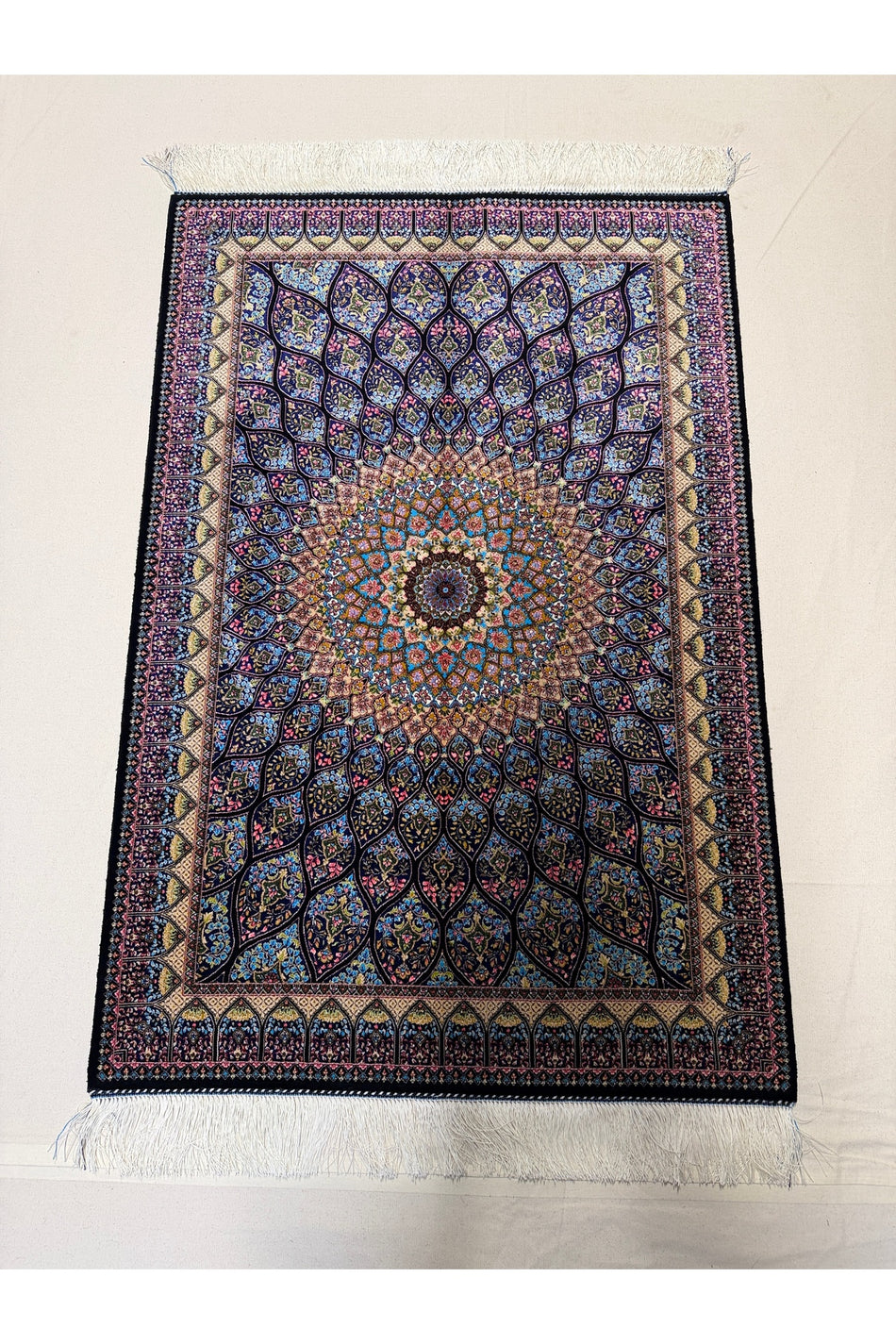 Afgan Rug Iranian Silk Fine Craftsmanship 1600 Reed Elegant Design