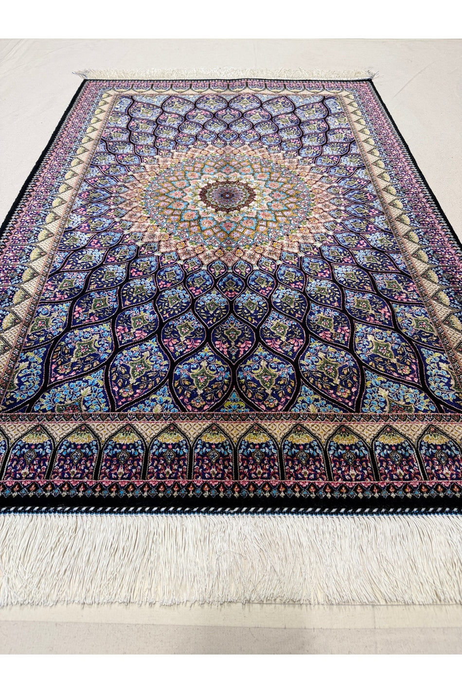 Afgan Rug Iranian Silk Fine Craftsmanship 1600 Reed Elegant Design