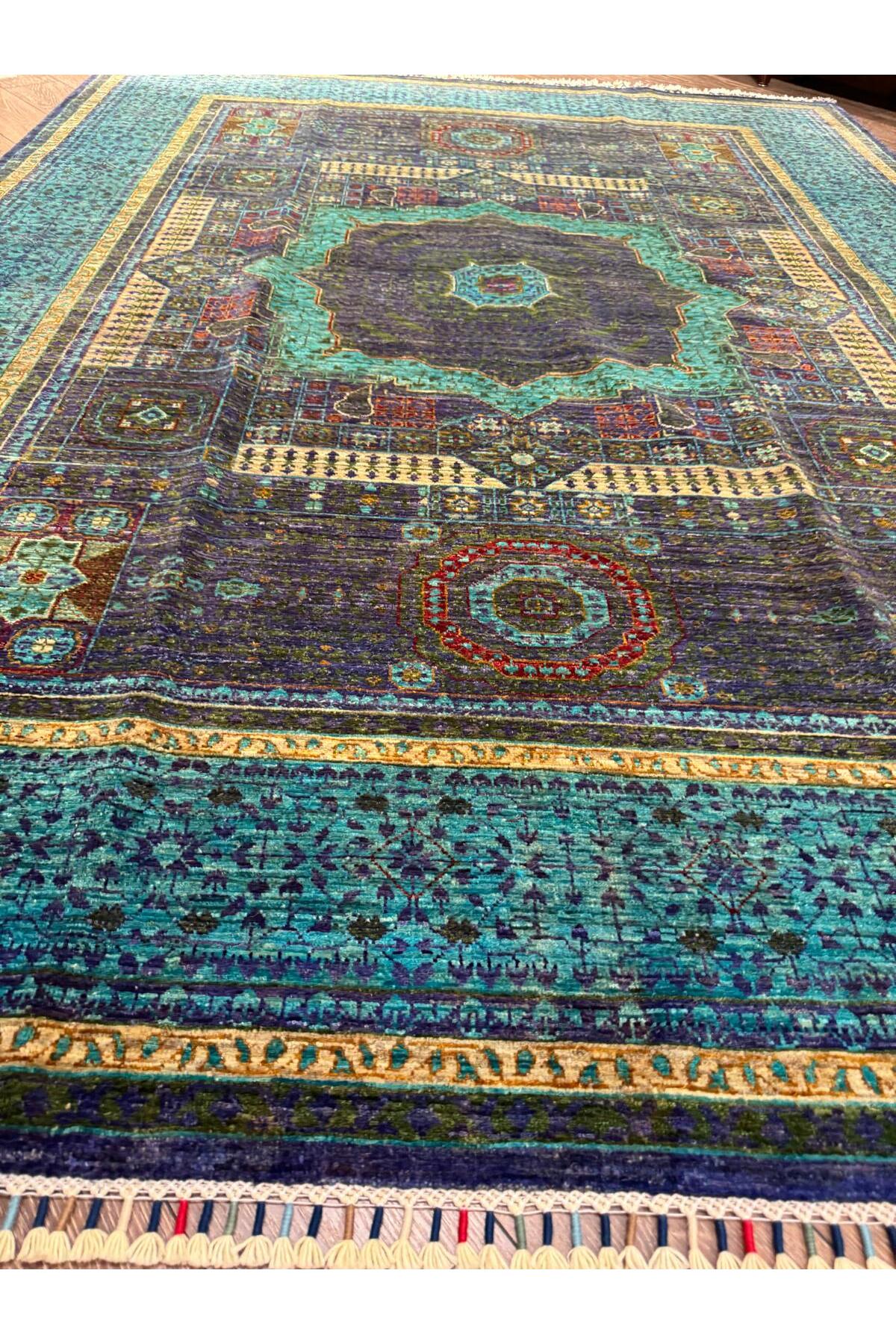 Rustikev Afgan Hand-Woven Memluk Rug 186 x 252 - MALLTURK
