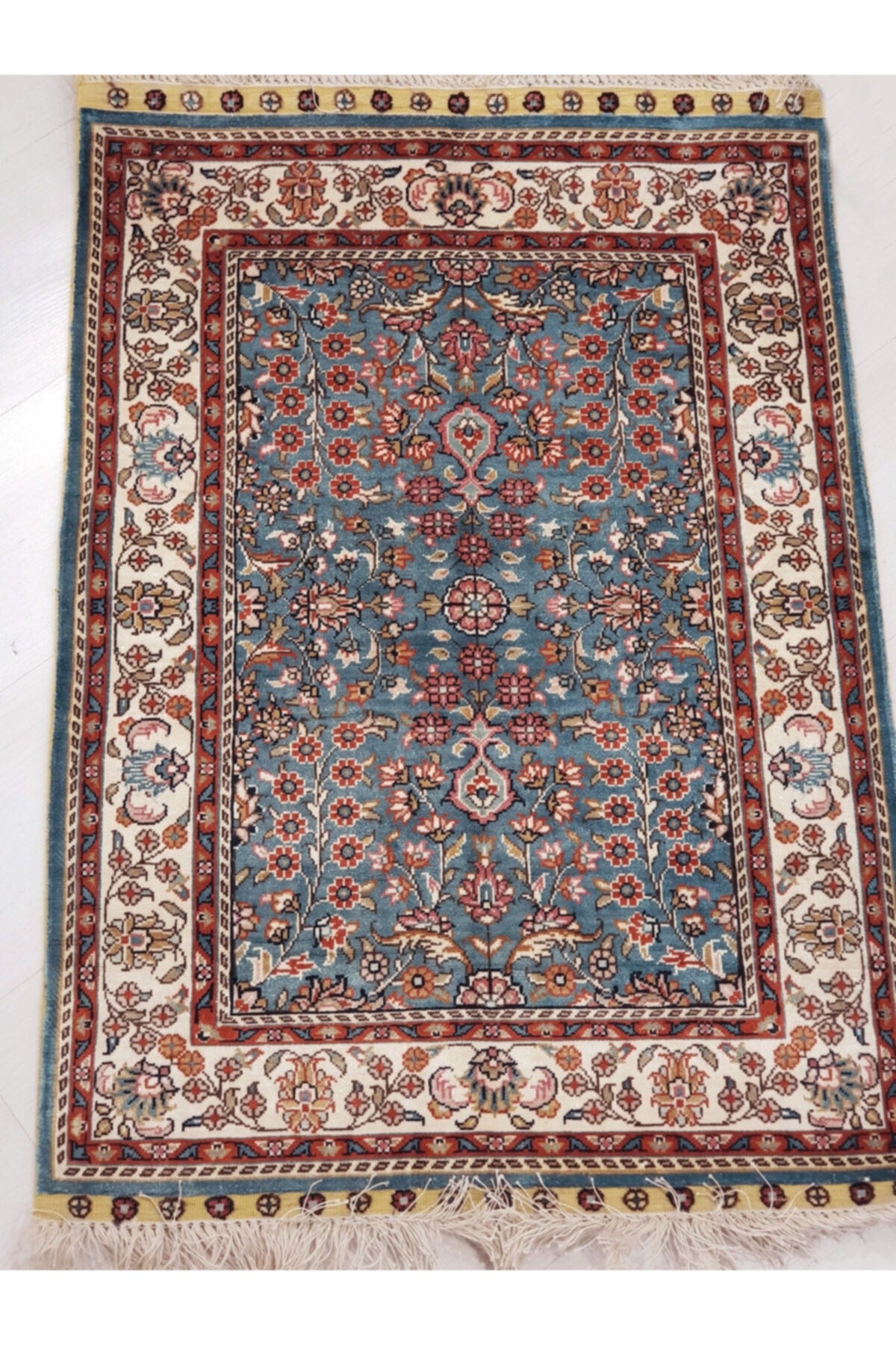 Misiny Silk Rug Hand-Woven 62 X 93 cm 1004