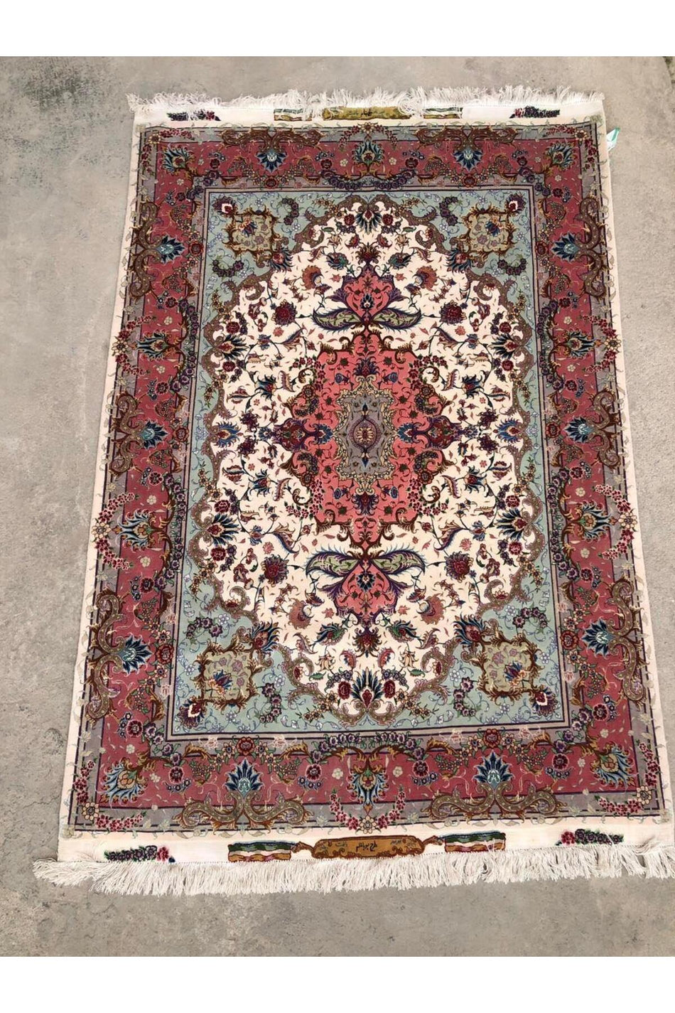 Hasyilmaz Hand-Woven Silk Wool Iranian Tabriz Rug 218x148cm 004