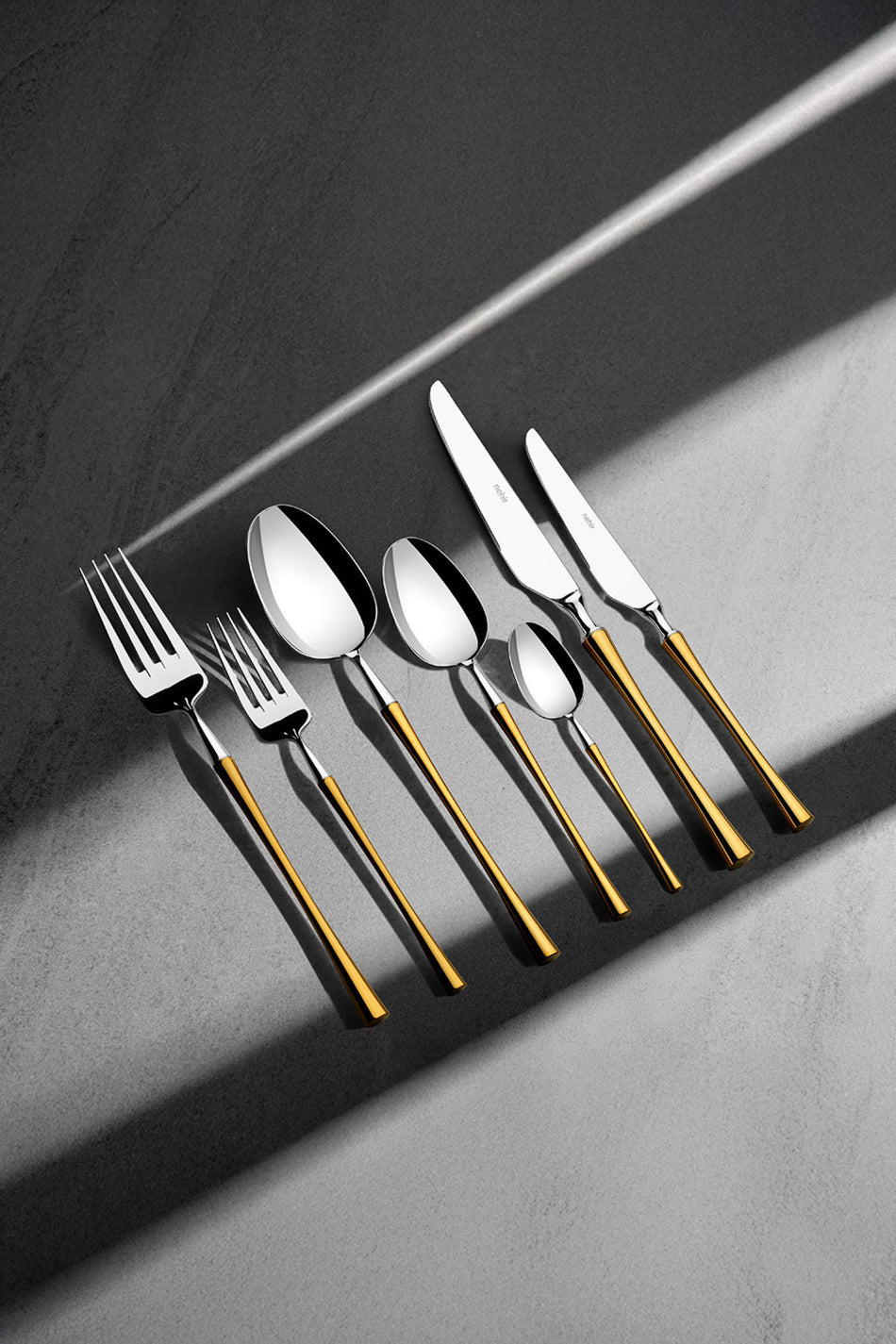 Nehir marbella altin Satin 12 Place Setting 84 Piece Boxed Flatware Set - MALLTURK