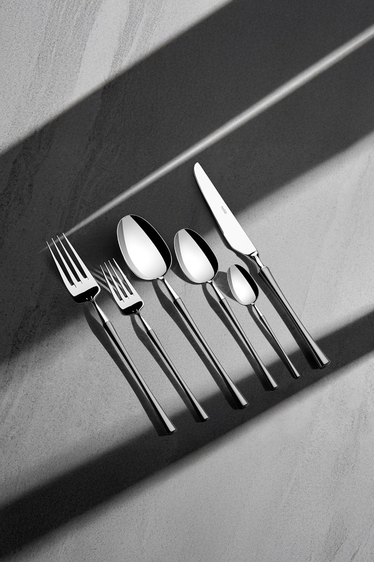 Nehir marbella Satin 12 Place Setting 72 Piece Boxed Flatware Set - MALLTURK