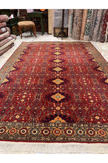 RD RAMAZAN DAG Hand Rug Art Hand-Woven Hereke Rug Prison Workshop Weave Star Pattern Design Size 330x230 - MALLTURK