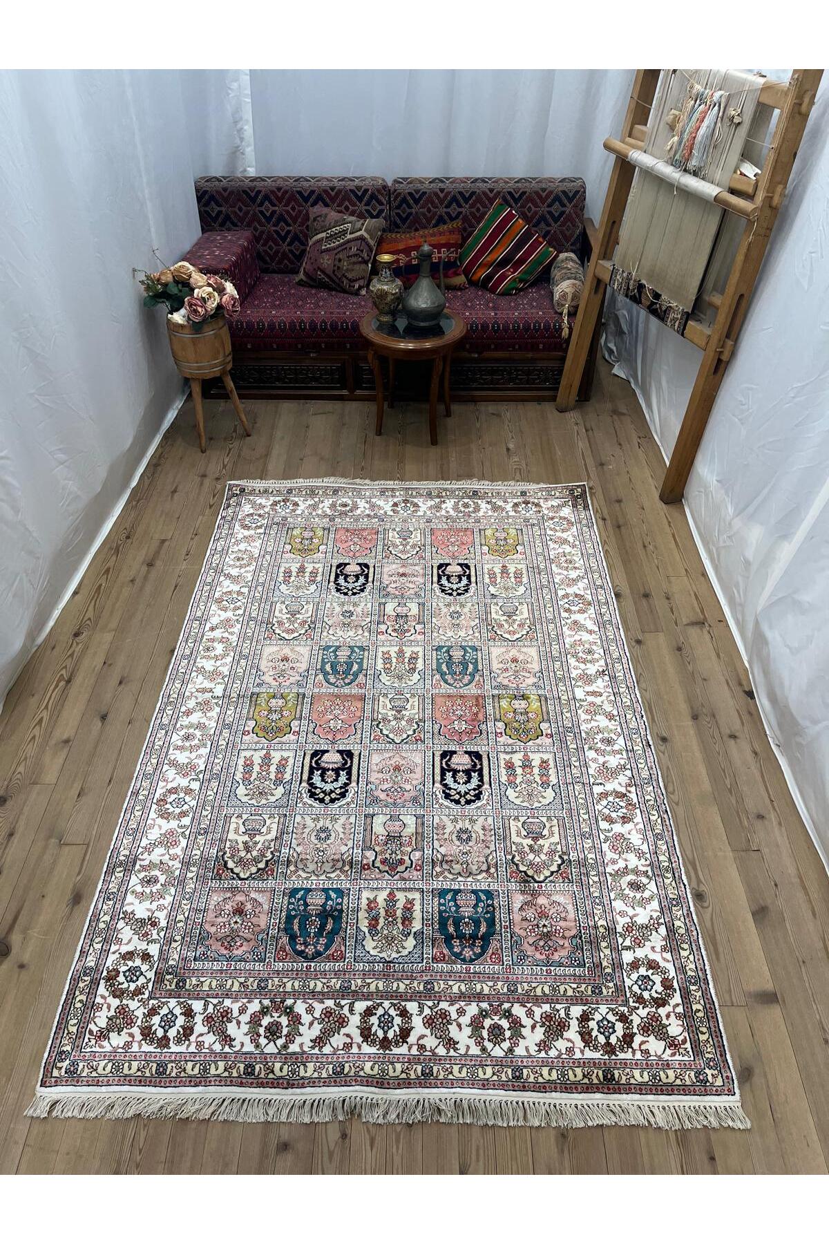 SIRVAN Rug Hand-Woven Silk Rug - 155x239 - MALLTURK