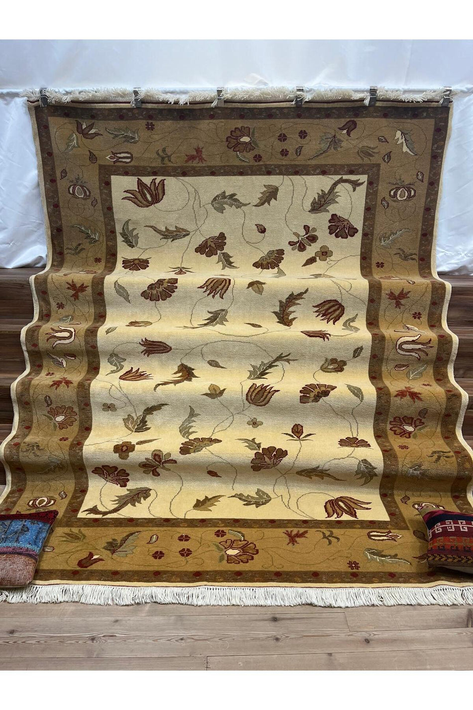 Sirvan Handwoven Local Usak Carpet - 310 x 227 - MALLTURK