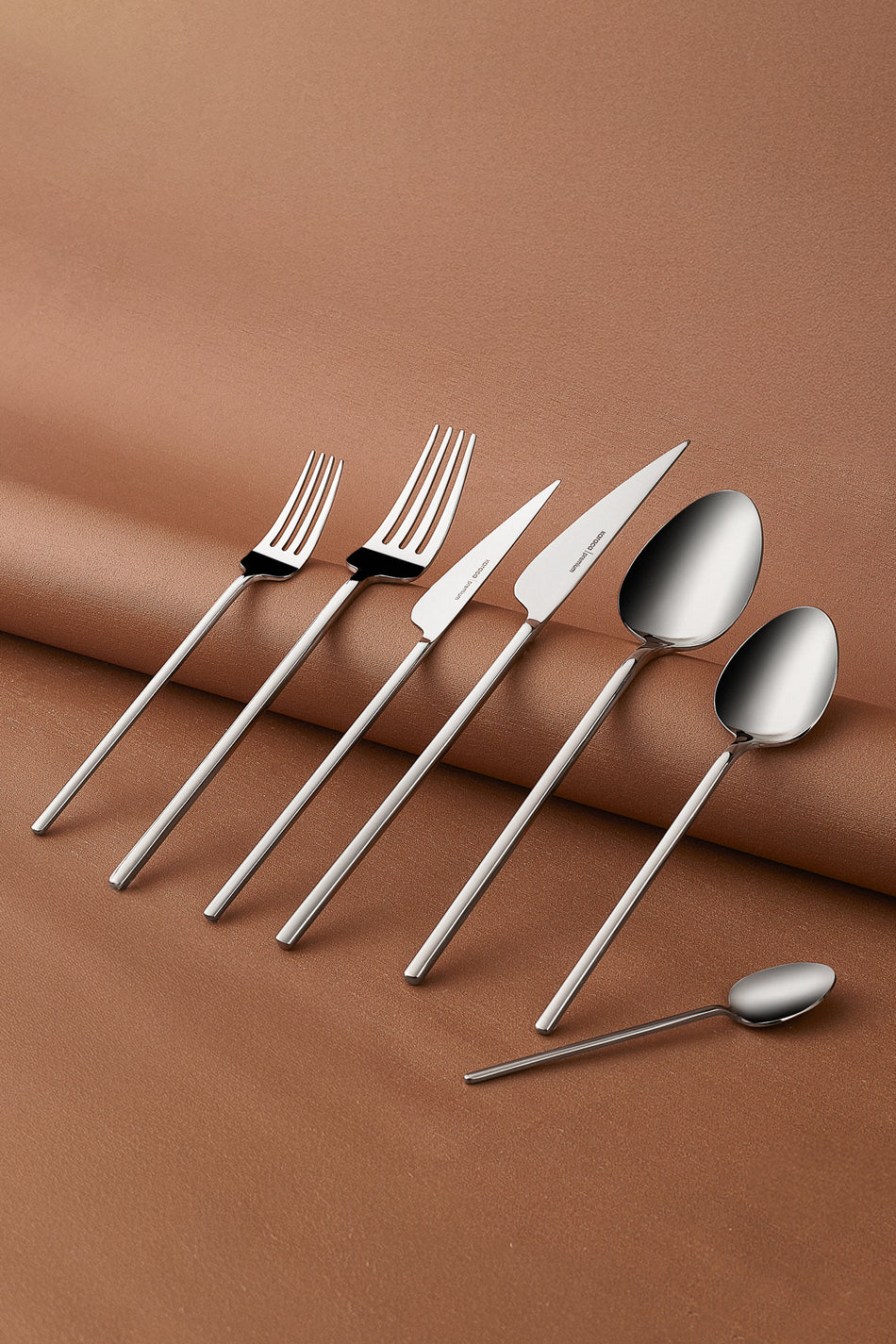 Karaca sirius 84 Piece 12 Place Setting 316 premium Flatware Boxed - MALLTURK