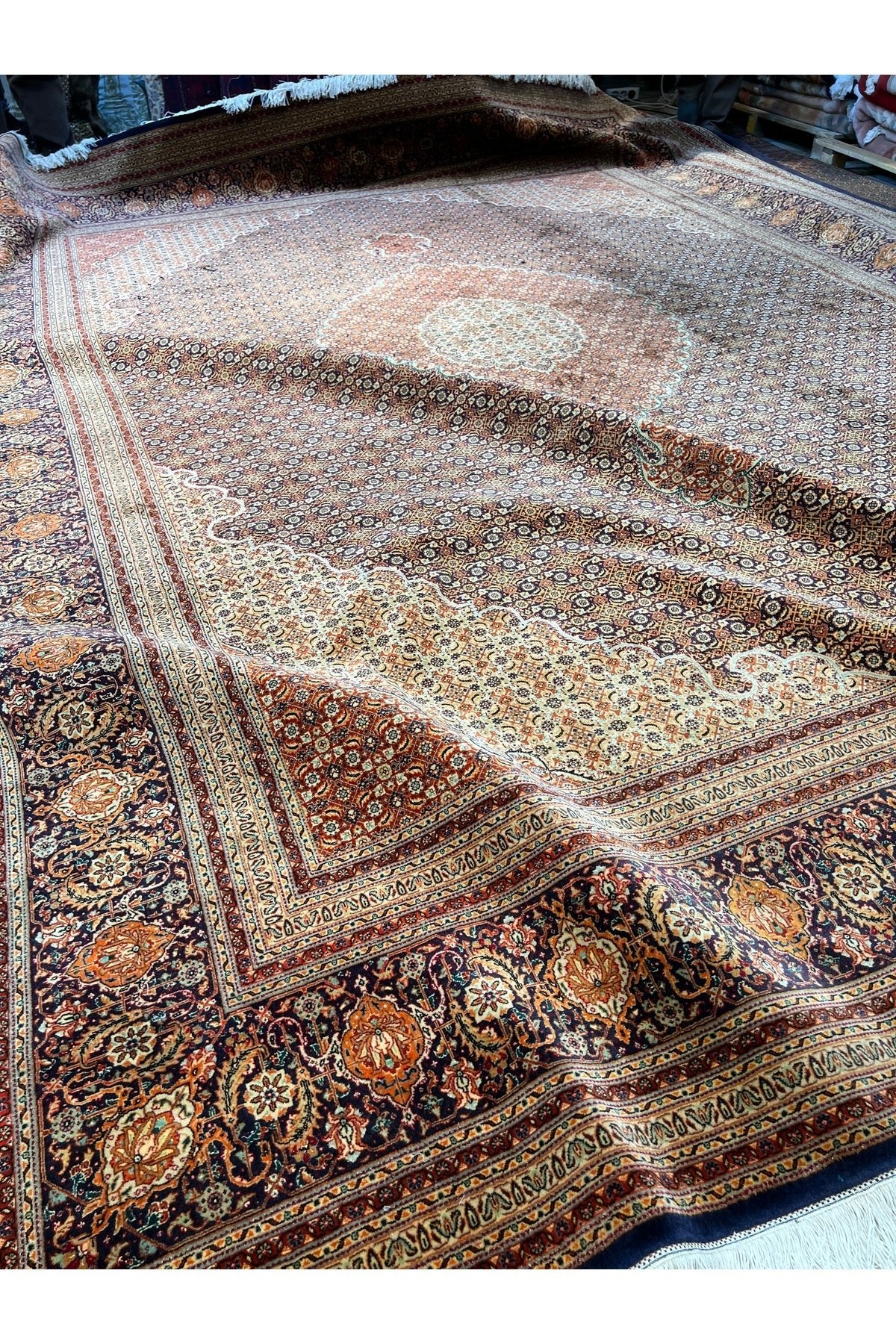 RD RAMAZAN DAG Hand Rug Art Hand-Woven Iranian Mahi Rug Wool Blend Premium Quality Size 400x300 - MALLTURK