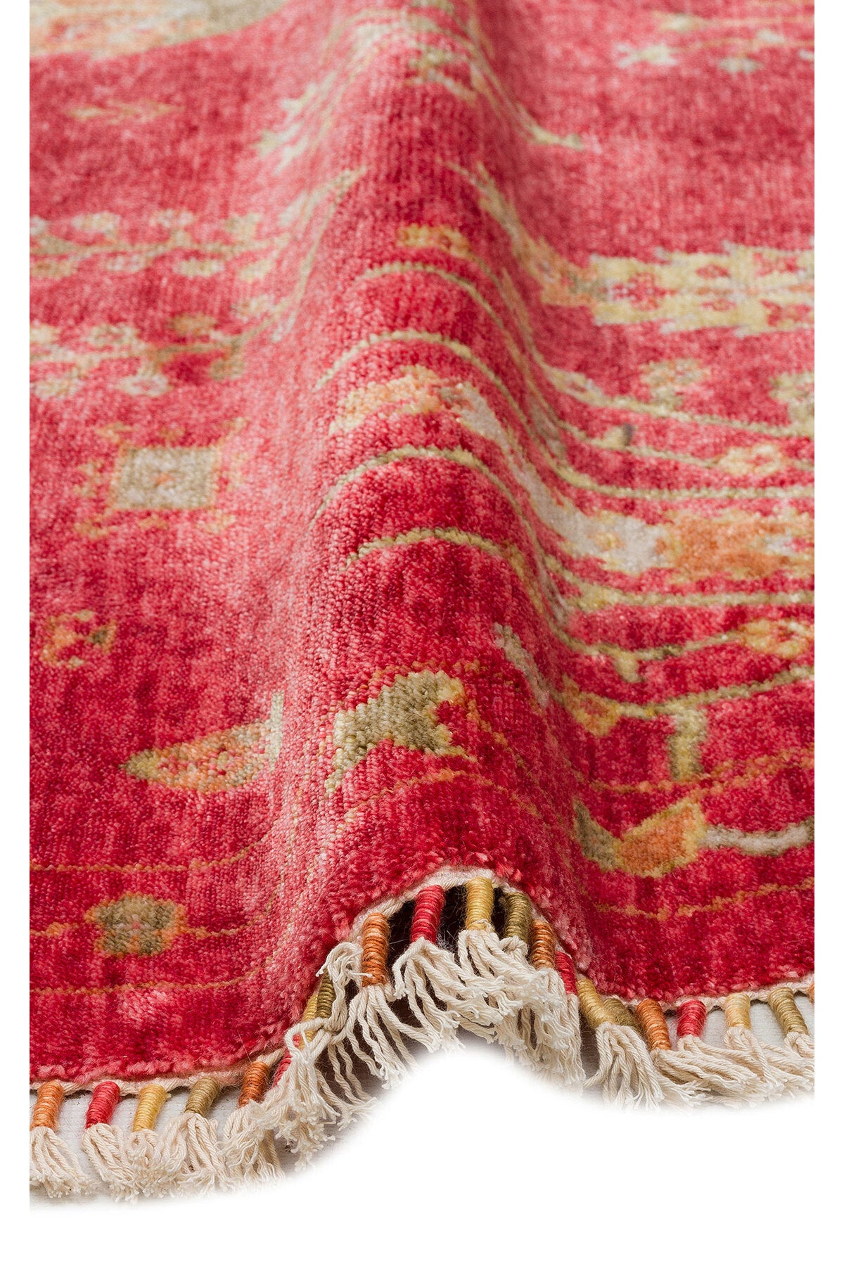 Eko Hali ZARA ZR 08 Red Round, a special loom carpet shaped by the harmonious and intensive handiwork of women from Usak. - MALLTURK