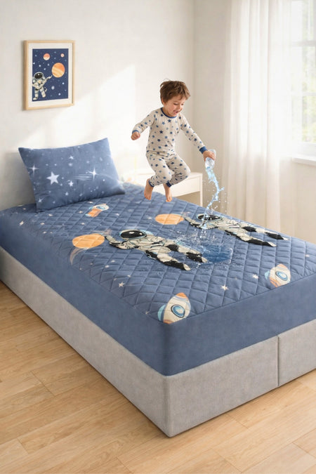 Formeya Astronot Desen Waterproof Quilted Fitted Mattress Protector - MALLTURK