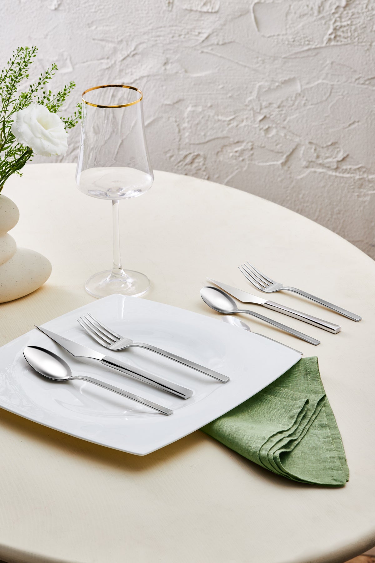 Emsan sedir elegance 84 Piece 12 Place Setting Flatware Set Boxed - MALLTURK