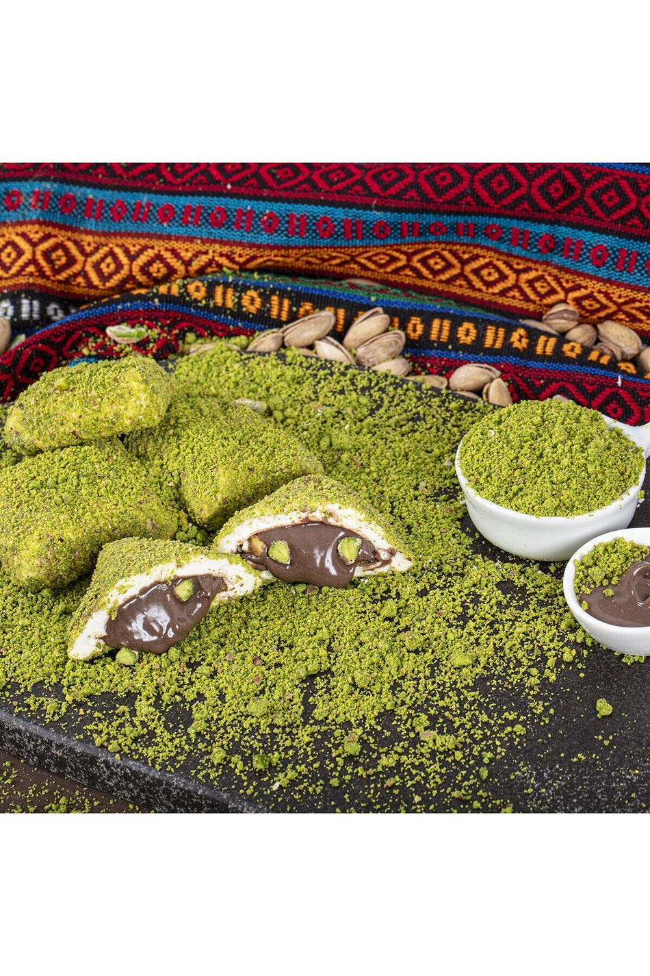Bir dunya kuruyemis bohca Pistachio cilokata Filled Turkish Delight 800 g - MALLTURK