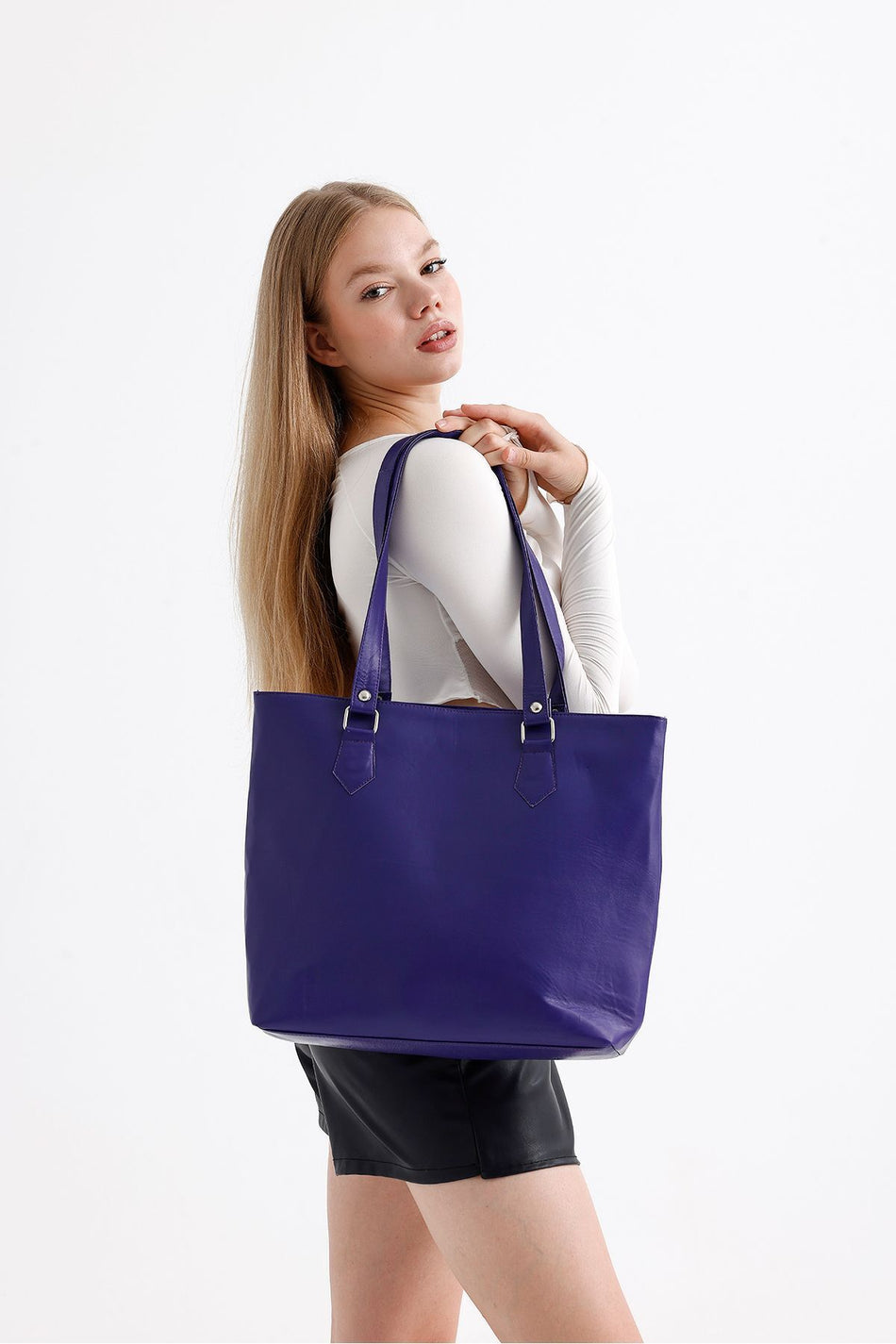 Fubileather Large Genuine Leather Shoulder Bag Purple