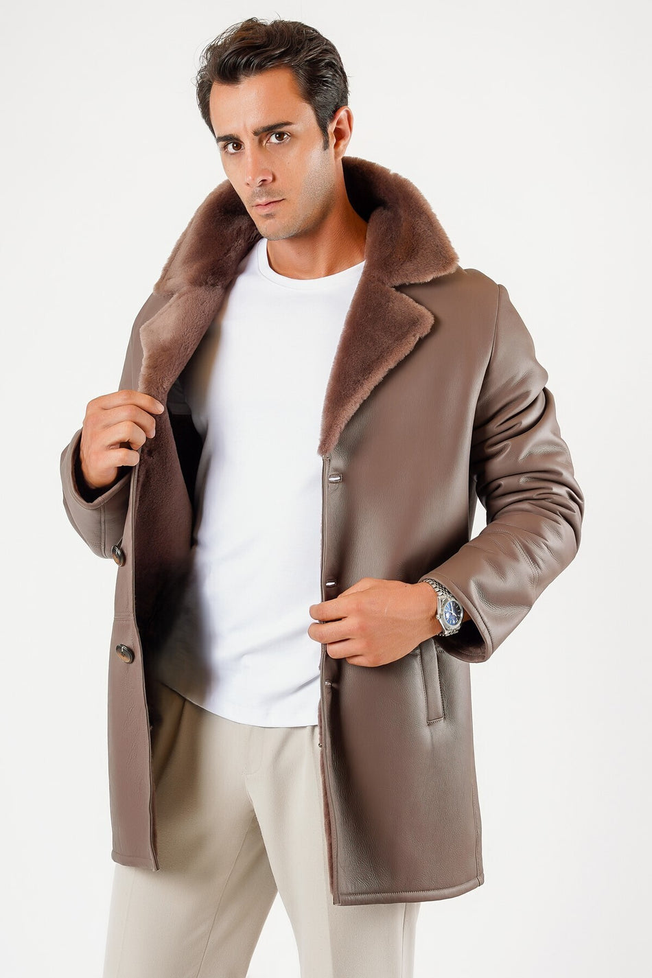 Beige leren jas van echt leer van Leather Club met zijdezachte voering van imitatiebont