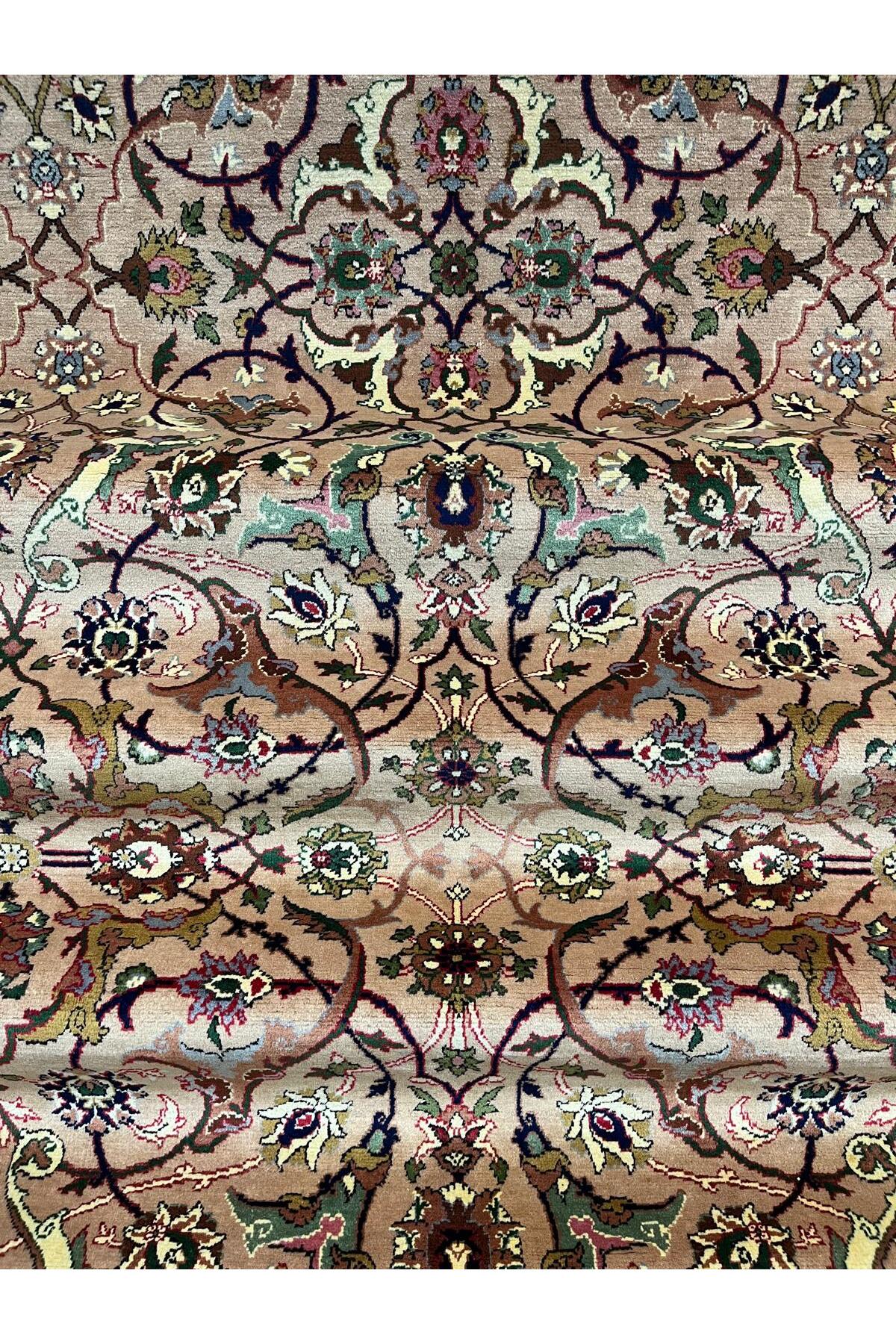 SIRVAN Rug Hand-Woven Hereke Rug - 338 x 224 - MALLTURK