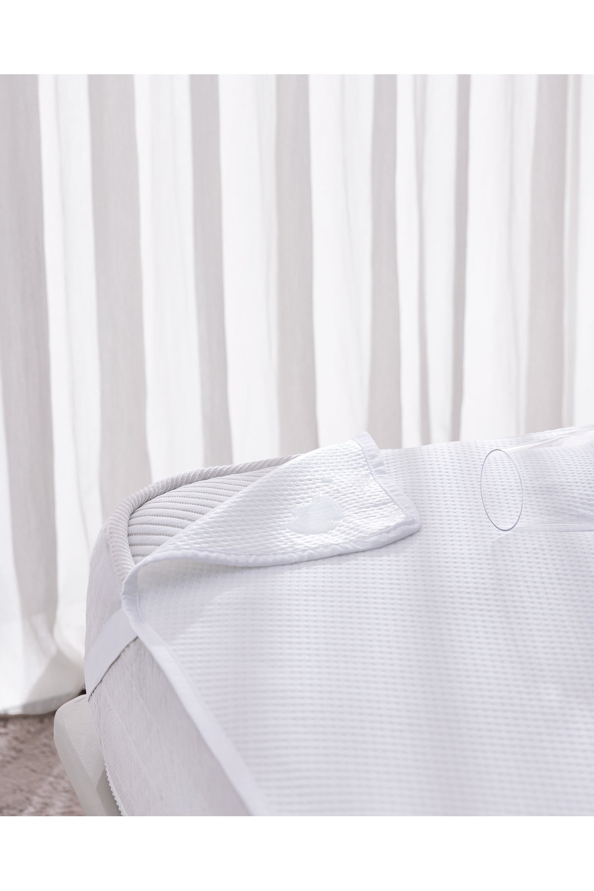 Madame Coco Elodie Waterproof Fitted Mattress Protector - MALLTURK