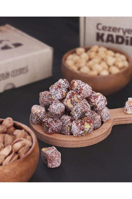 Cezeryeci kadir Hazelnut Cube Carrot Confection 2 x 500gr - MALLTURK