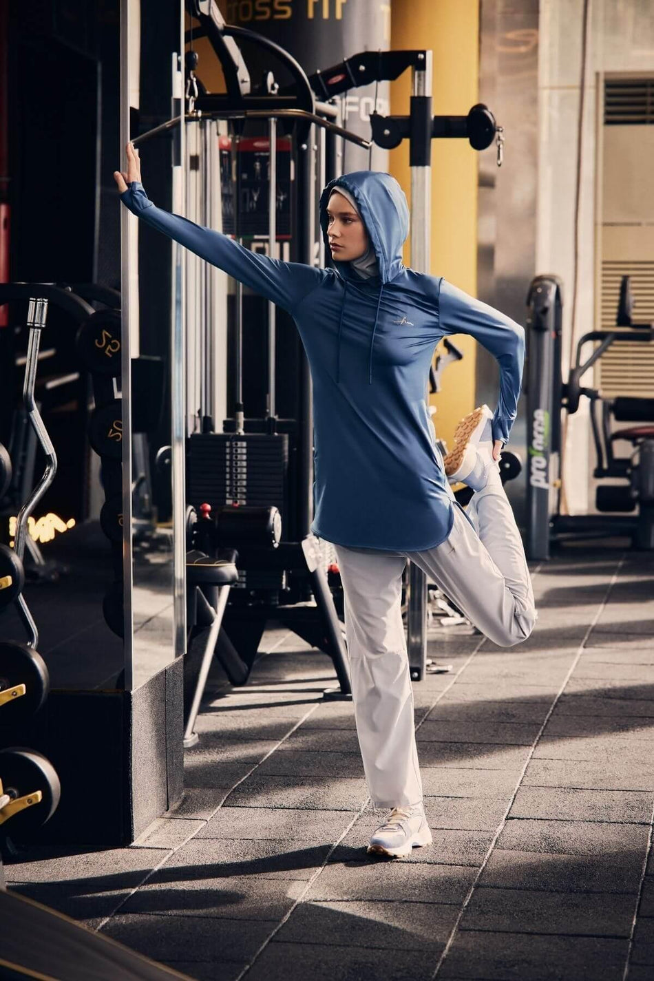 Hasema Active Long-Sleeve Hooded Blue Hijab Training T-Shirt Act-6
