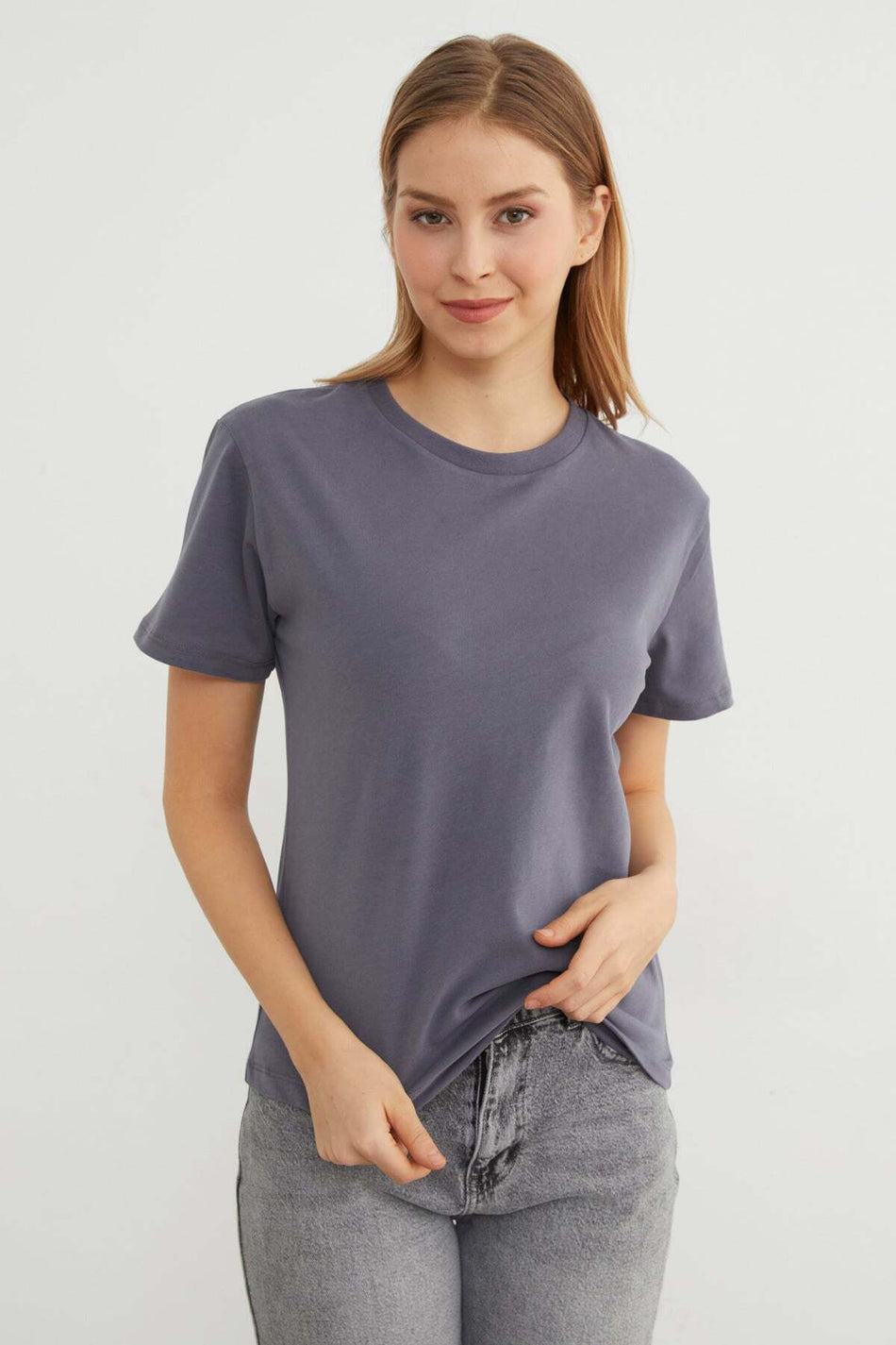 Basic Crew Neck T-Shirt