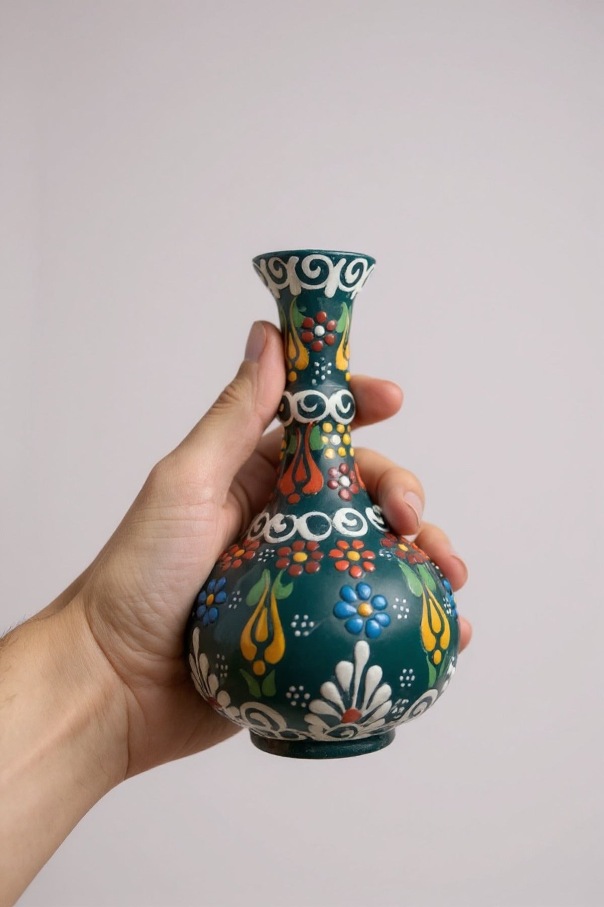 STORESZA Handmade Lace 15cm Flower Motif Teardrop Shaped Ceramic Vase - MALLTURK