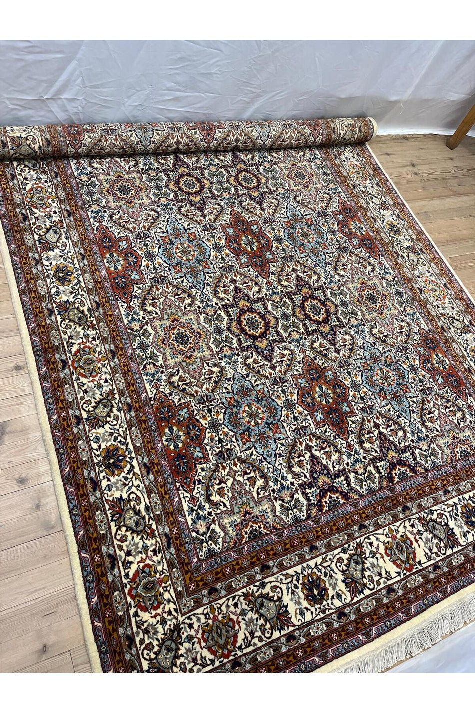 Sirvan Handwoven Sivas Carpet - 306 x 200 - MALLTURK
