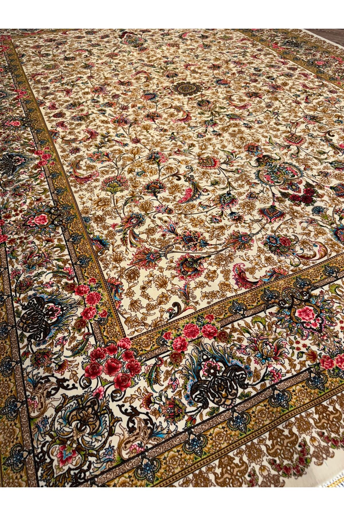 Rustikev Iranian Silk Rug - MALLTURK