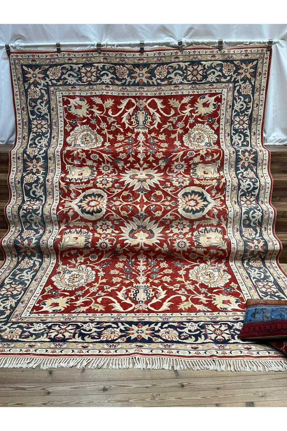 Sirvan Handwoven Carpet, Local Usak - 256 x 328 - MALLTURK