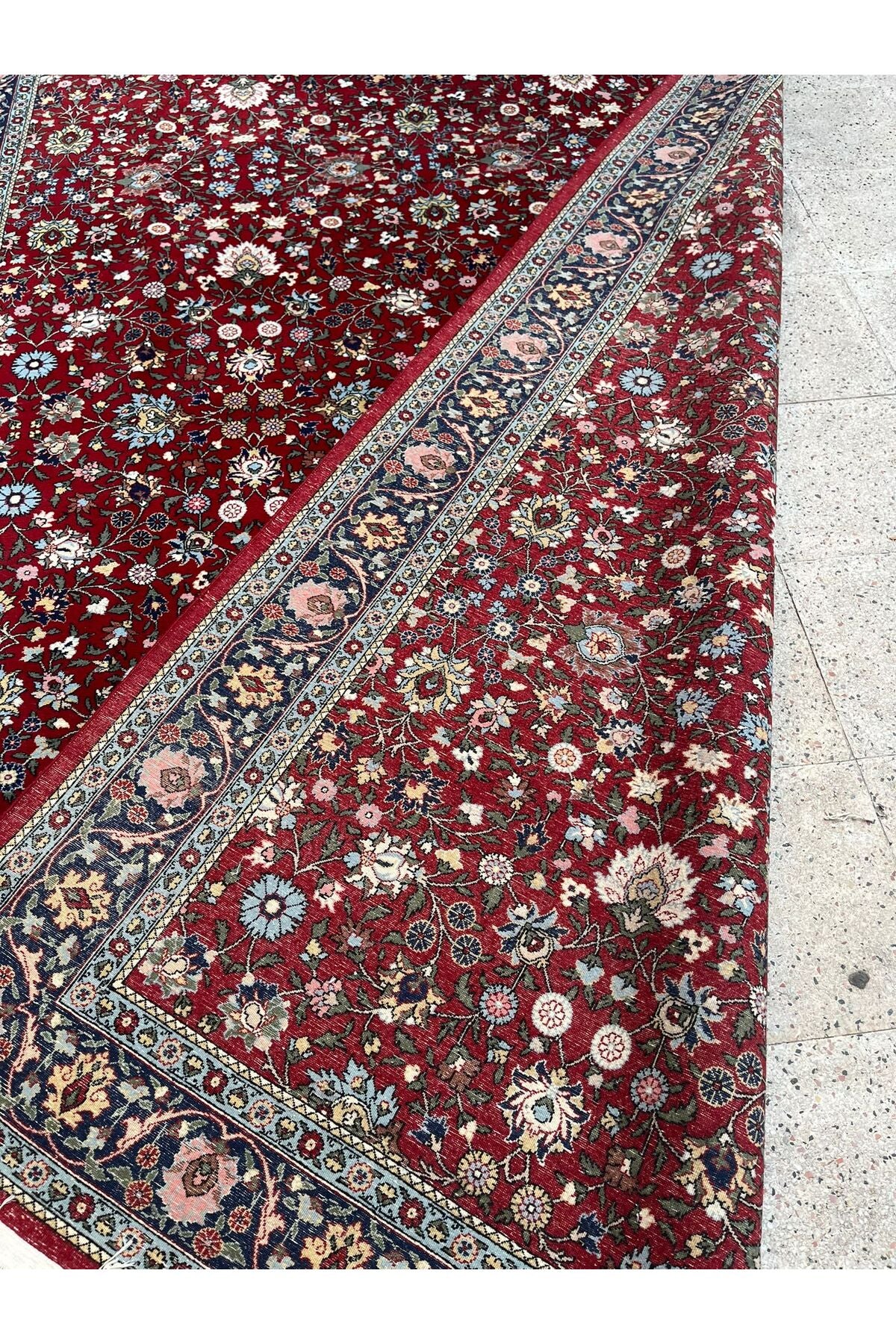 RD RAMAZAN DAG Hand Rug Art Hand-Woven Hereke Rug Signed Wildflower Design Red Accent Size 302x202 - MALLTURK