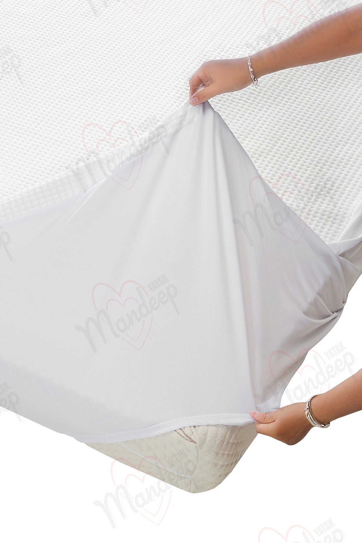 mandeep Waterproof Bamboo Mattress Protector - MALLTURK