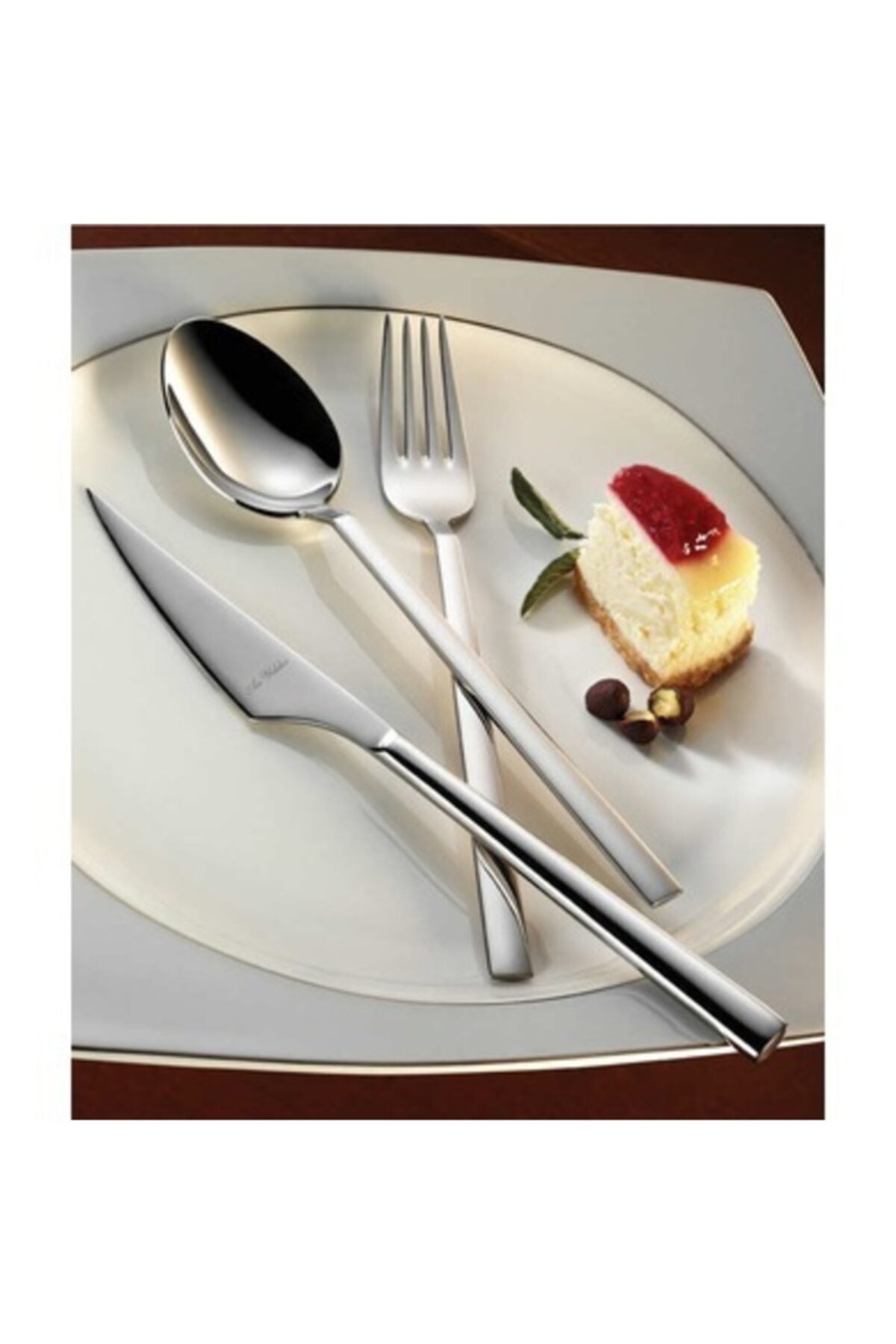 Aryildiz vogue 89 Piece Flatware Set - MALLTURK