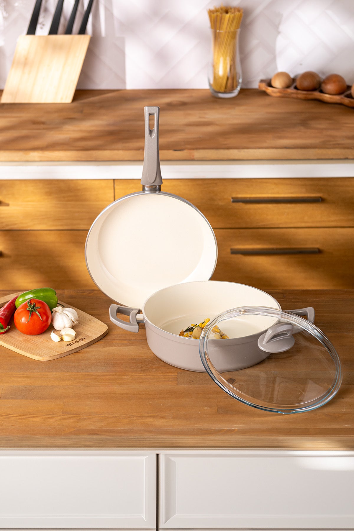 Emsan Crystal 3 Piece Cookware Set - MALLTURK