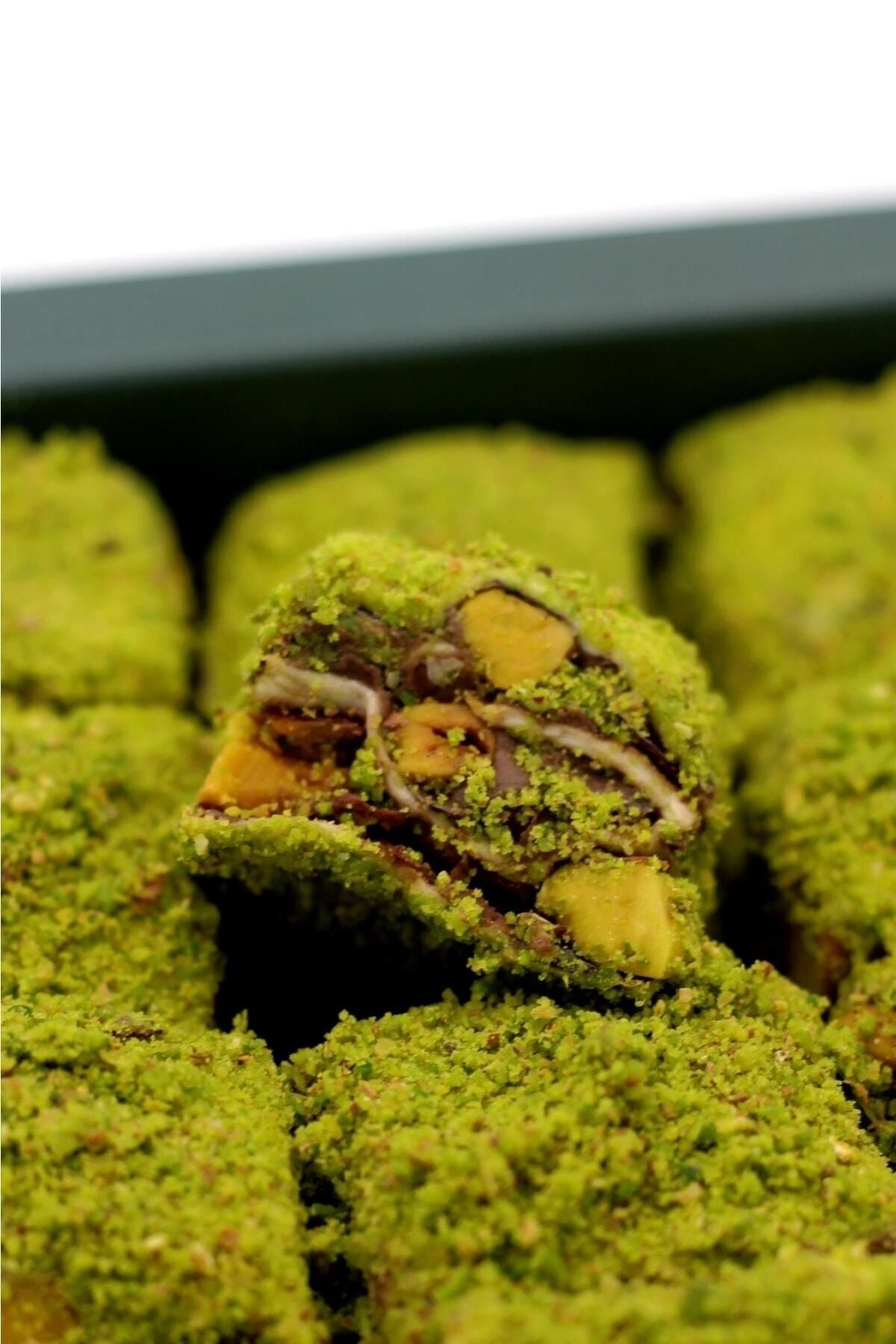 Antep Pazari Pistachio baklava Turkish Delight 300g - MALLTURK