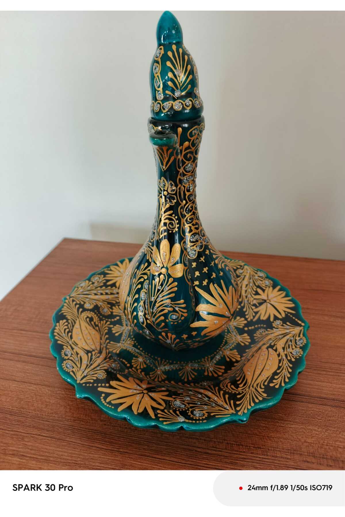 Sema ceramic handmade 25 cm gold-plated delicate ceramic vase - MALLTURK