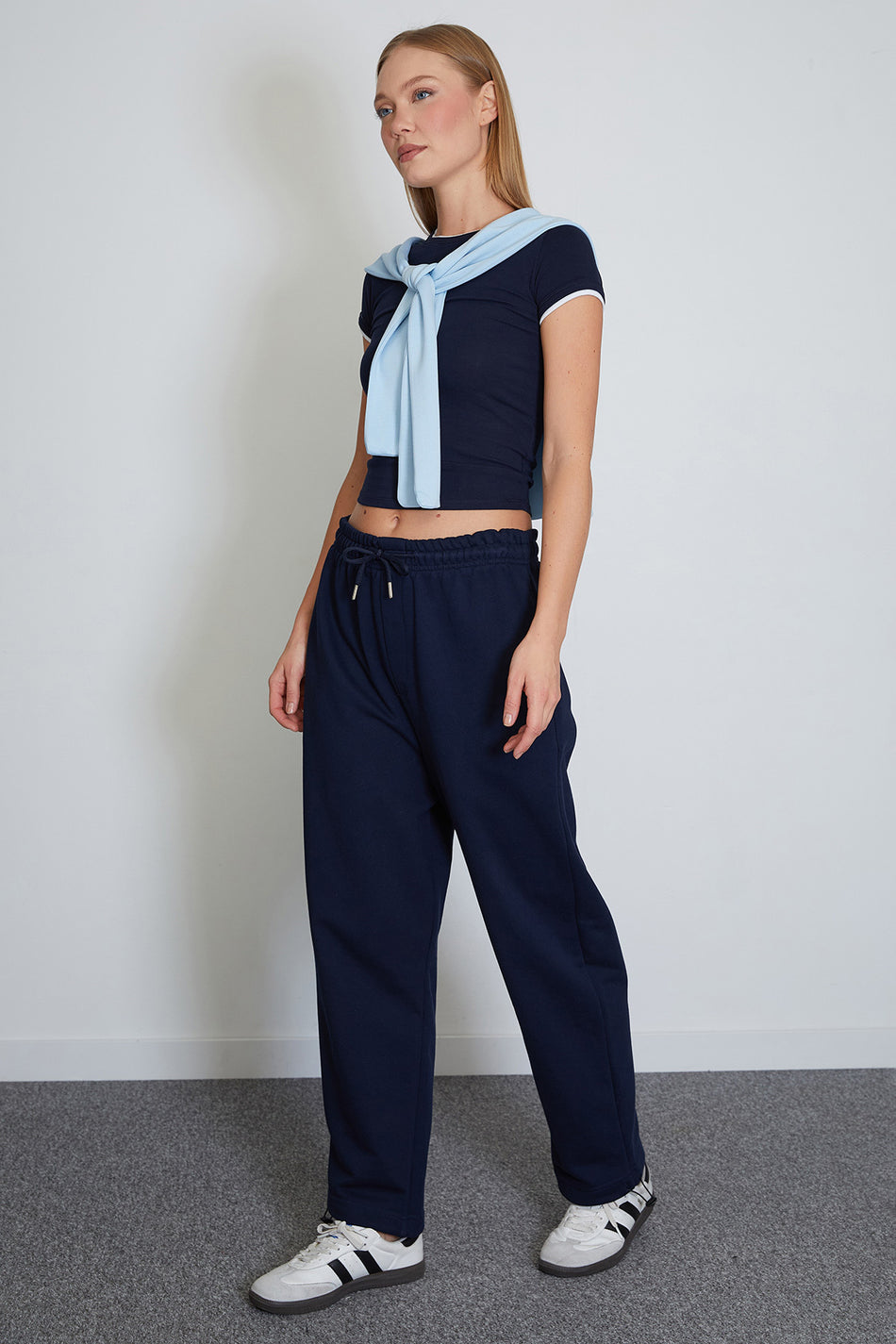 Elastic Waist Sweatpants with Cuffed Cuffs