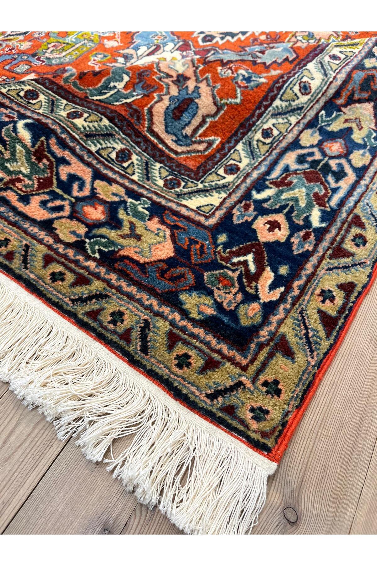 SIRVAN Rug Hand-Woven Yoruk Rug - 142x202 - MALLTURK